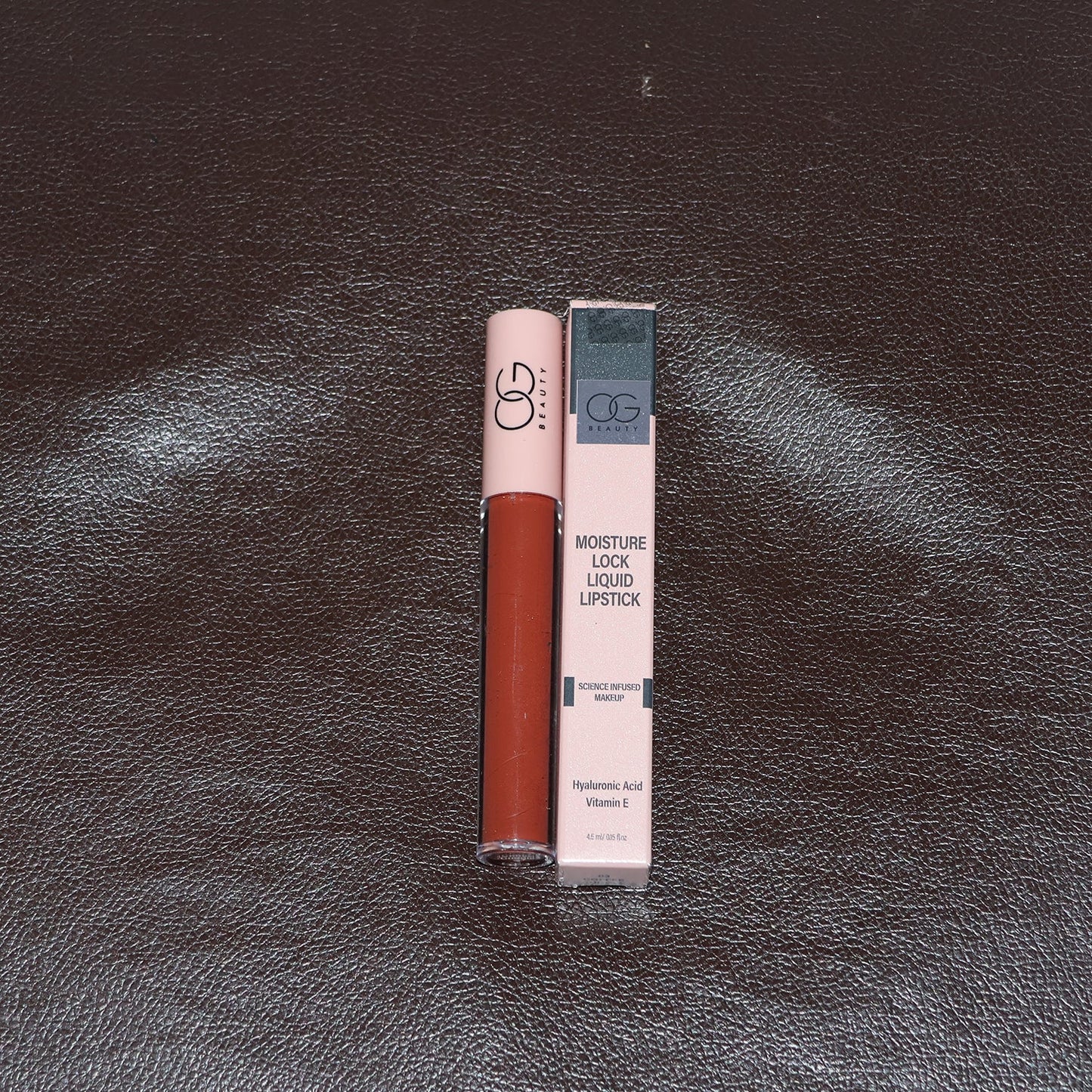 Liquid lipstick swatch showing bold and moisture-locked color in Coffee shade