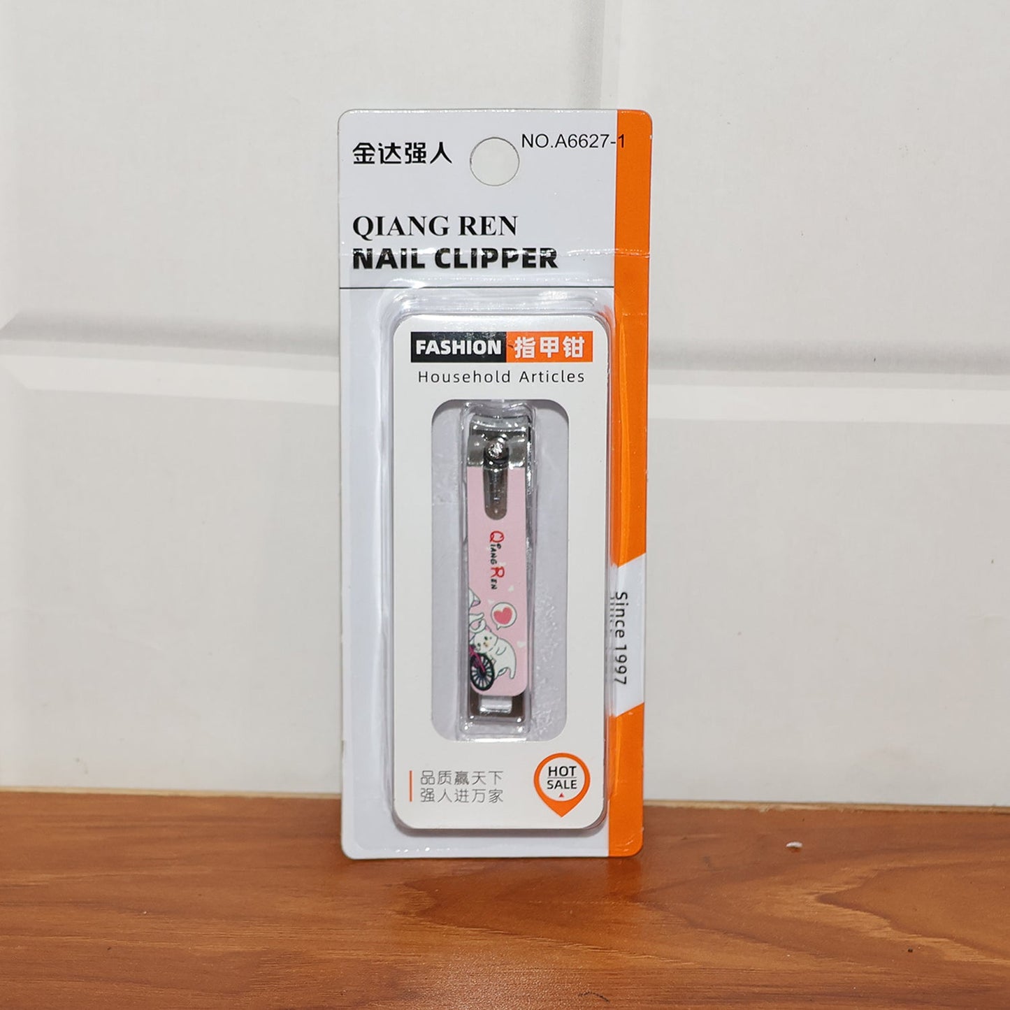 Packaging of stainless steel nail clipper