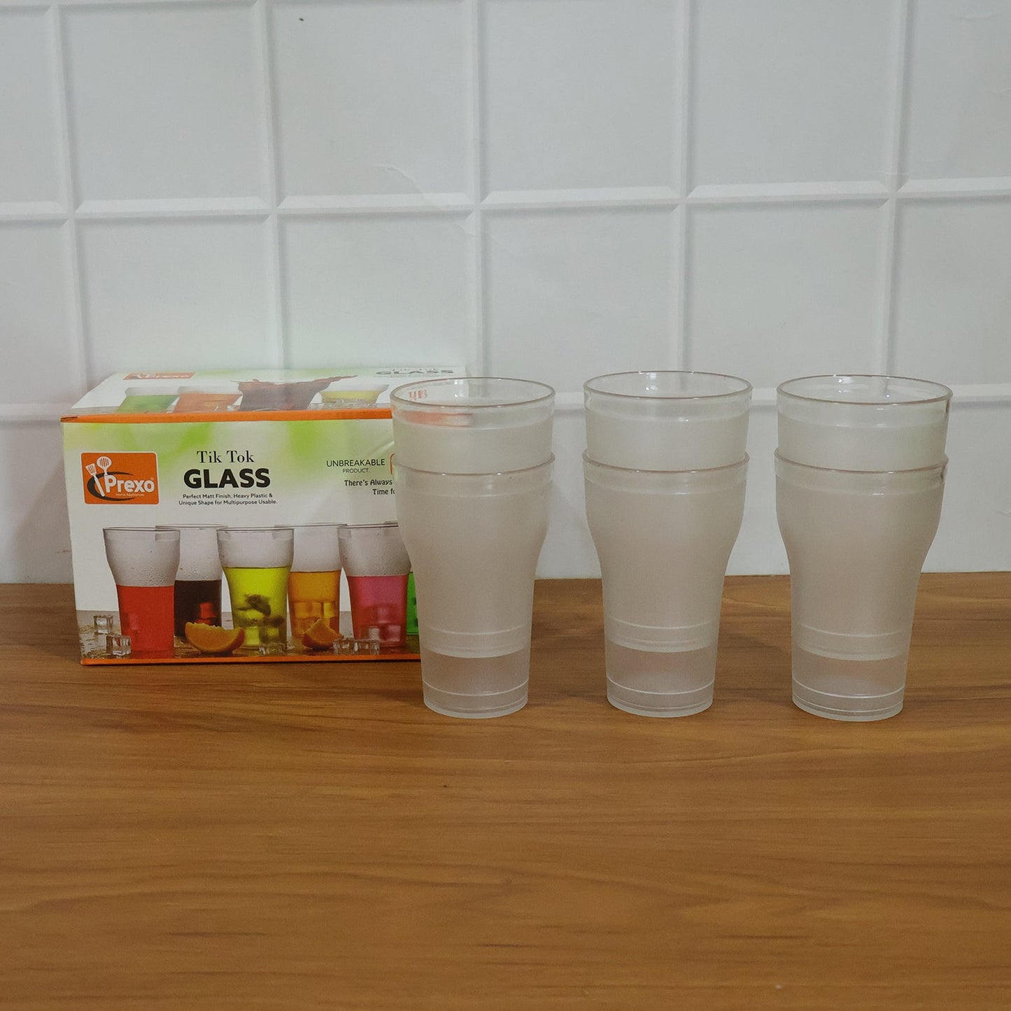Set of 6 reusable plastic tumblers with frosted finish for beverages