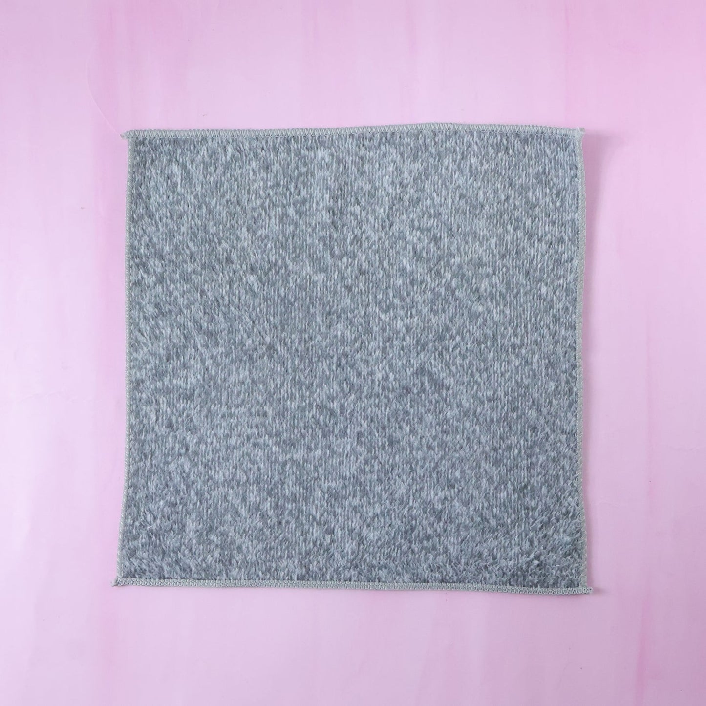Microfiber cloth edges detail
