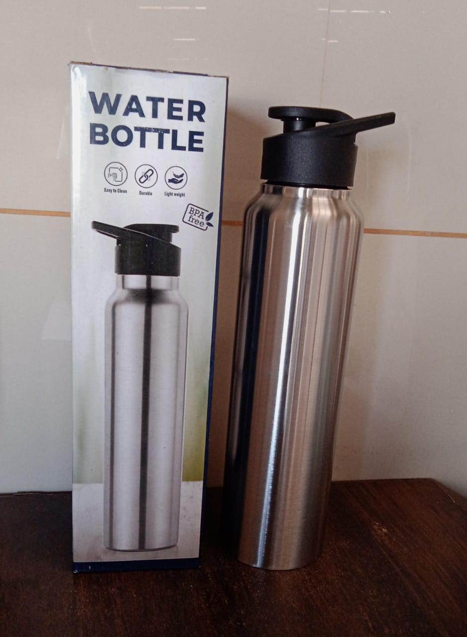 Full length view of sleek Stainless Steel Water Bottle 1000ML for daily hydration