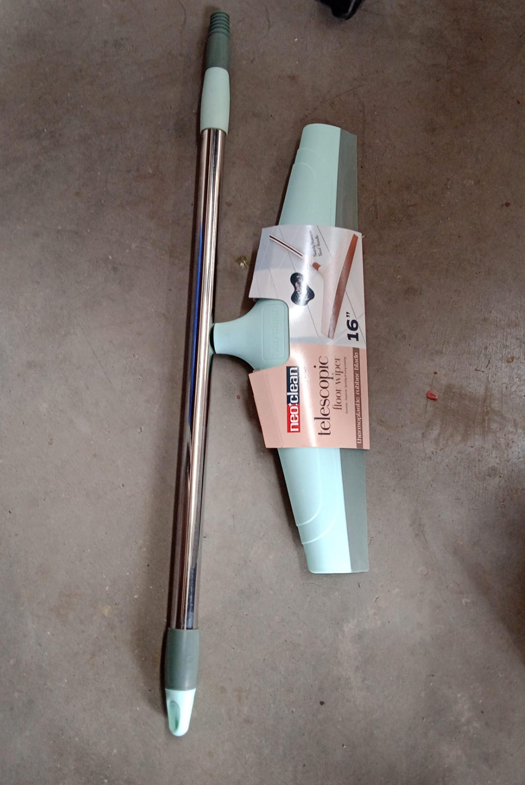 The Ganesh 16 inch telescopic wiper, ready for efficient floor cleaning.