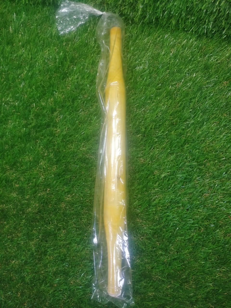 Durable wooden Bombay belan, an indispensable kitchen tool for making rotis at home.