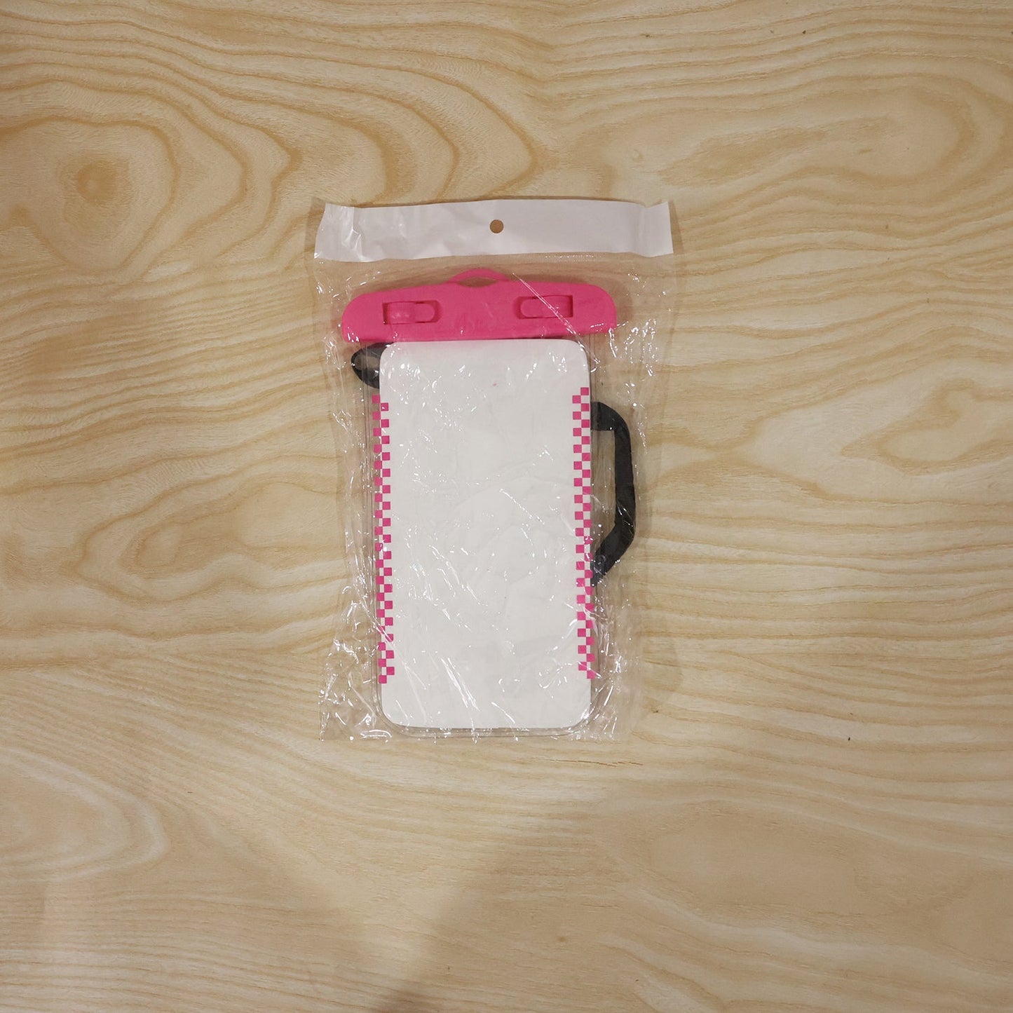 Packaging image of waterproof mobile pouch cover