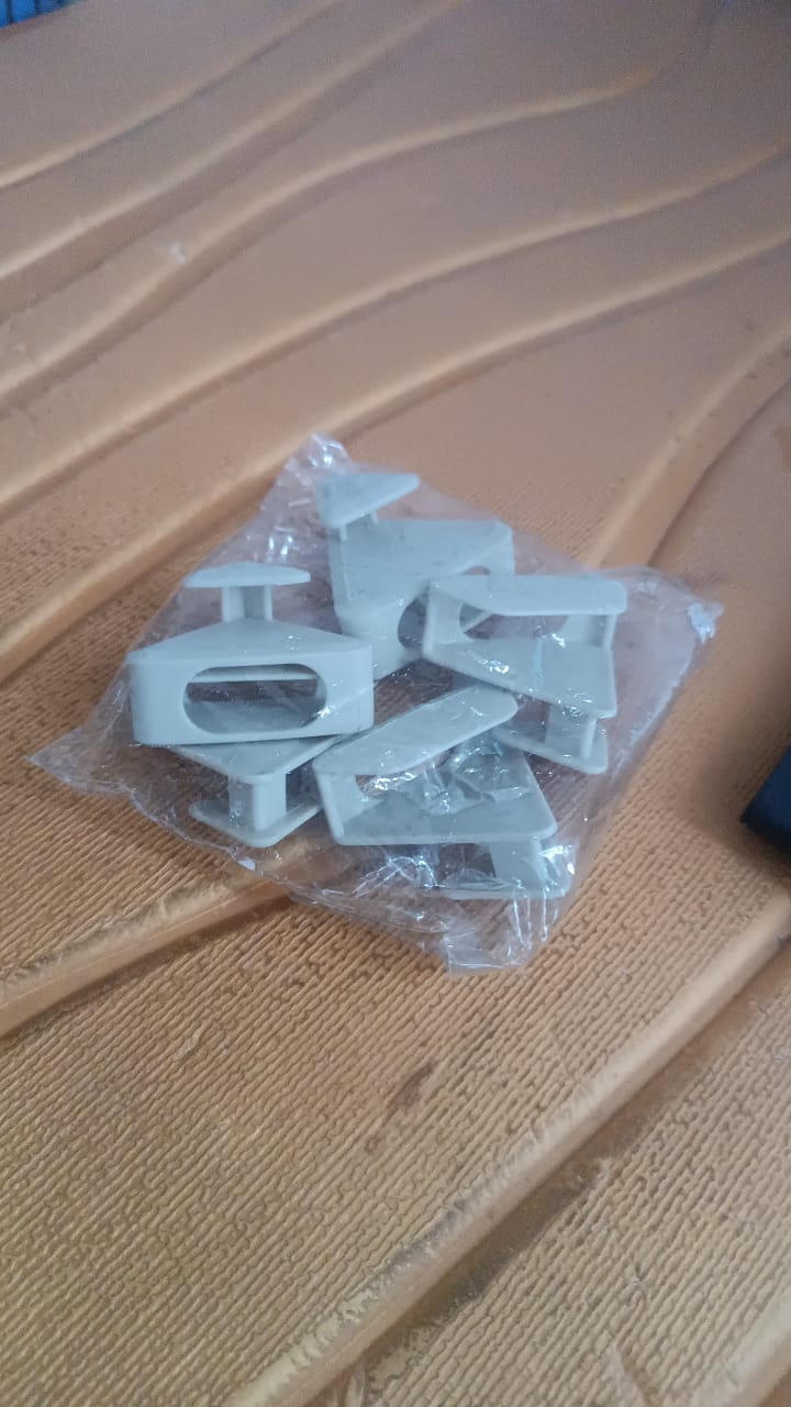 Compact plastic triangle hanger connector hooks for home closet organization