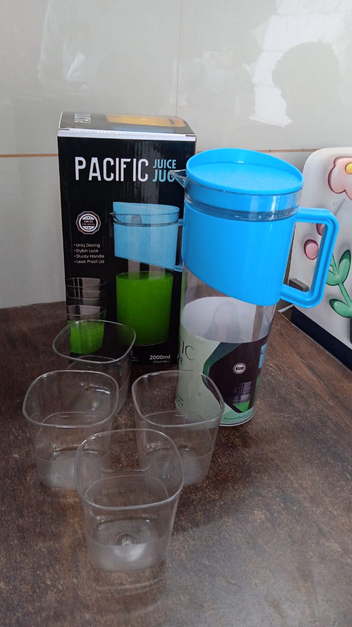 Set of transparent water jug and unbreakable plastic glasses for home use