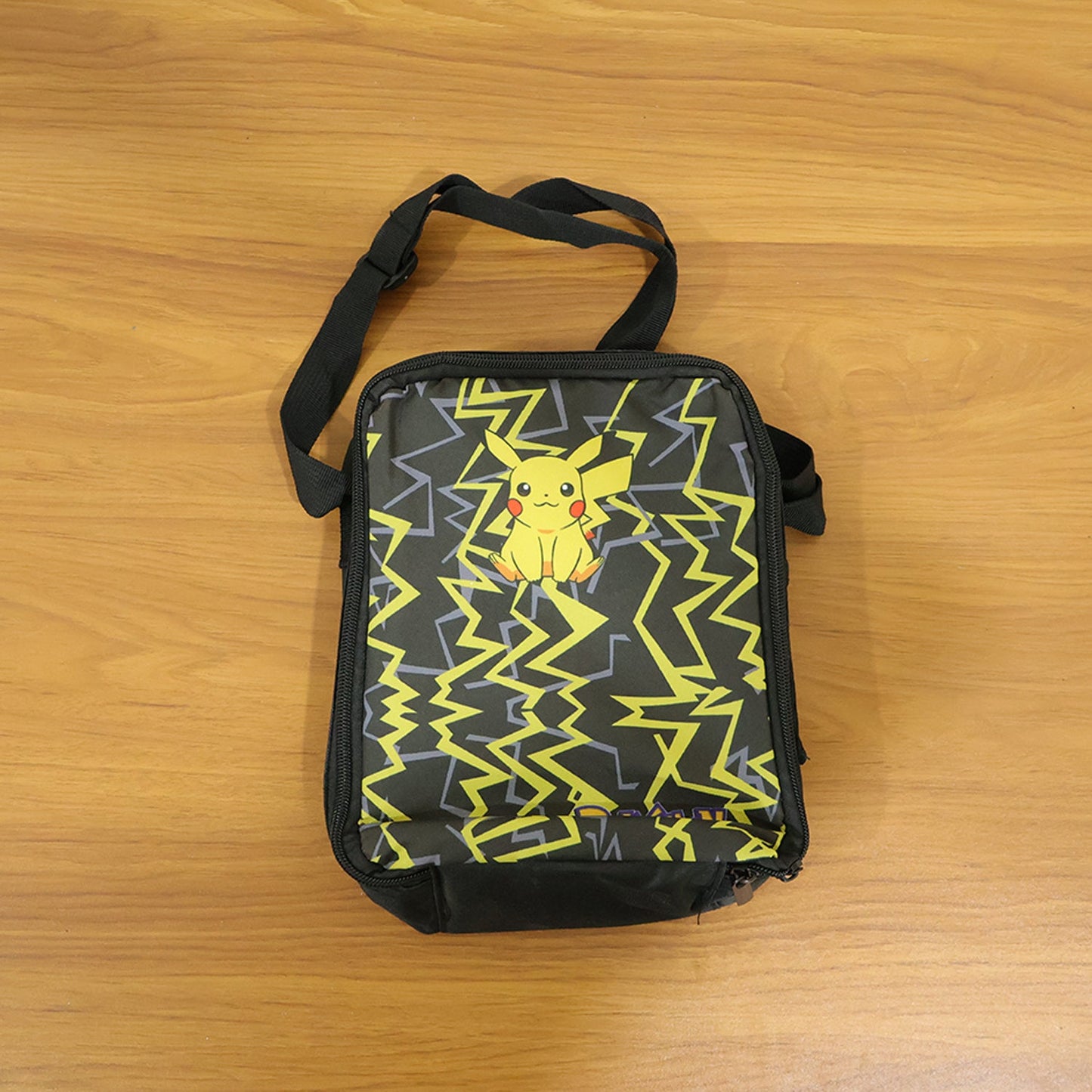 Kids travel lunch bag with fun cartoon character design
