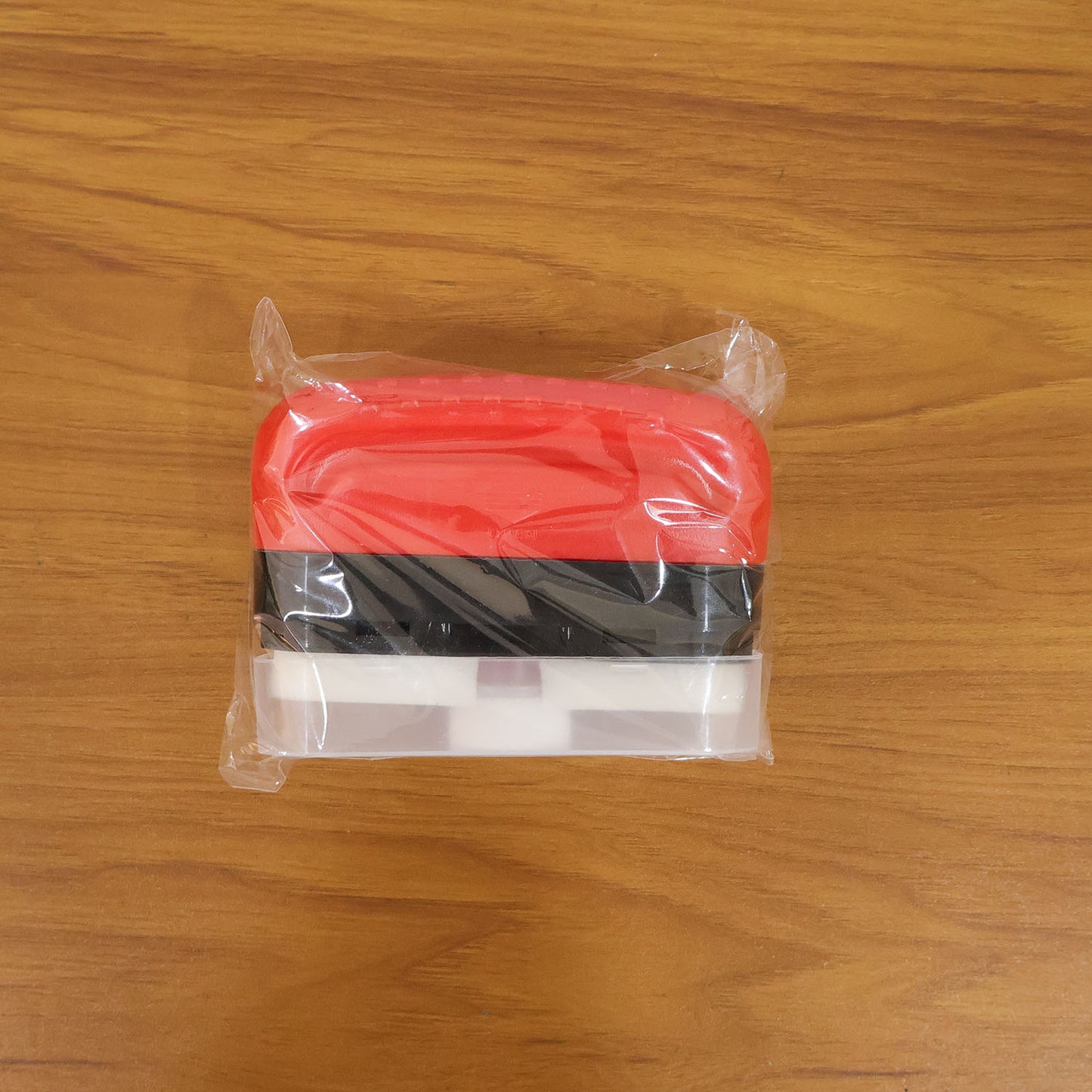 Auto cleaning sponge with handle for car glass and mirrors