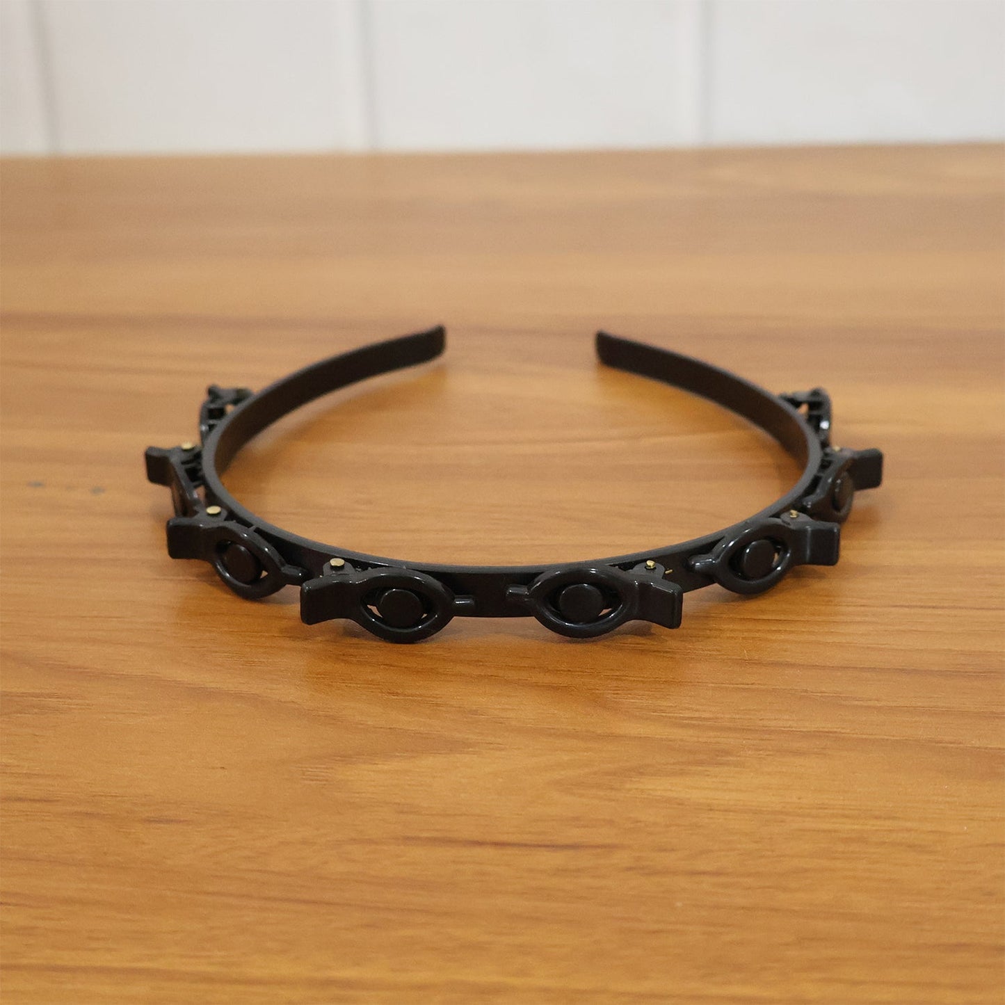 Adjustable Clip-On Hair Styling Headband – Flexible Non-Slip Grip