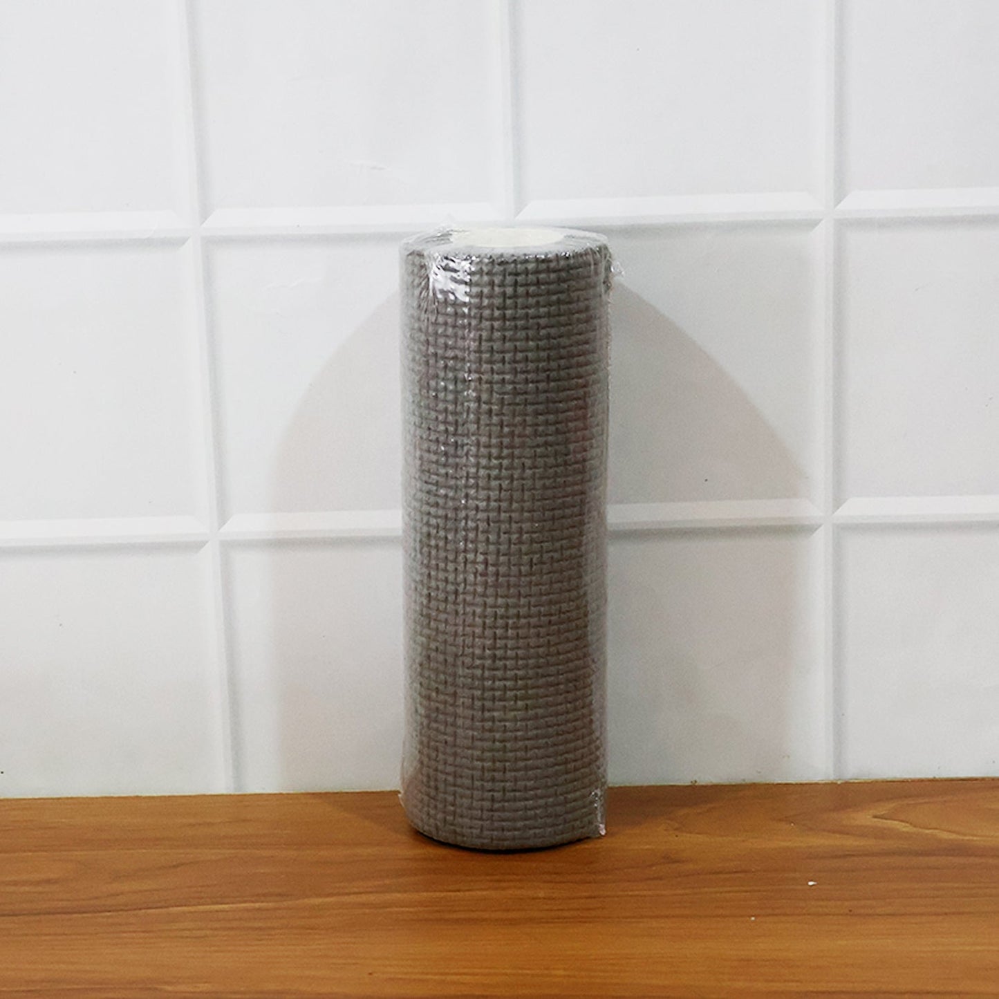 Disposable cloth sheets roll ideal for kitchen grease and stain removal
