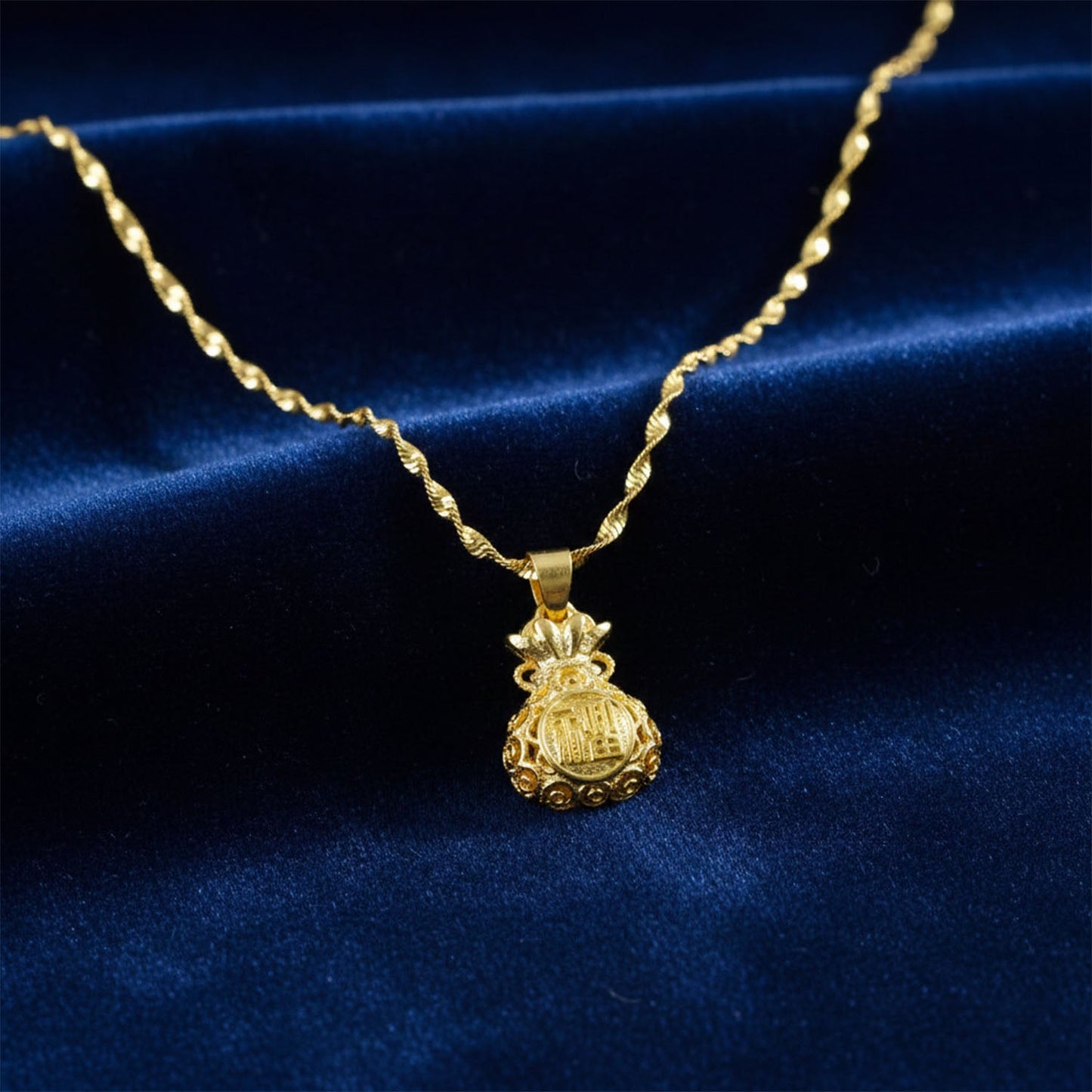 Ethnic floral pendant chain necklace for women