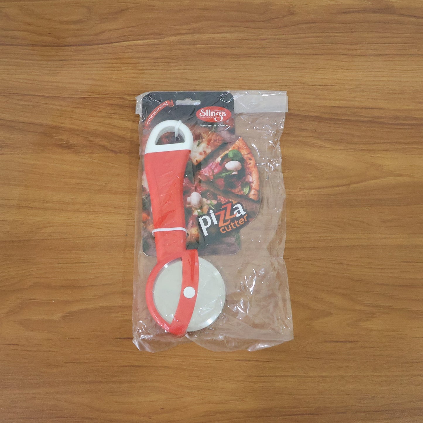Multipurpose pizza slicing tool for home and food outlets