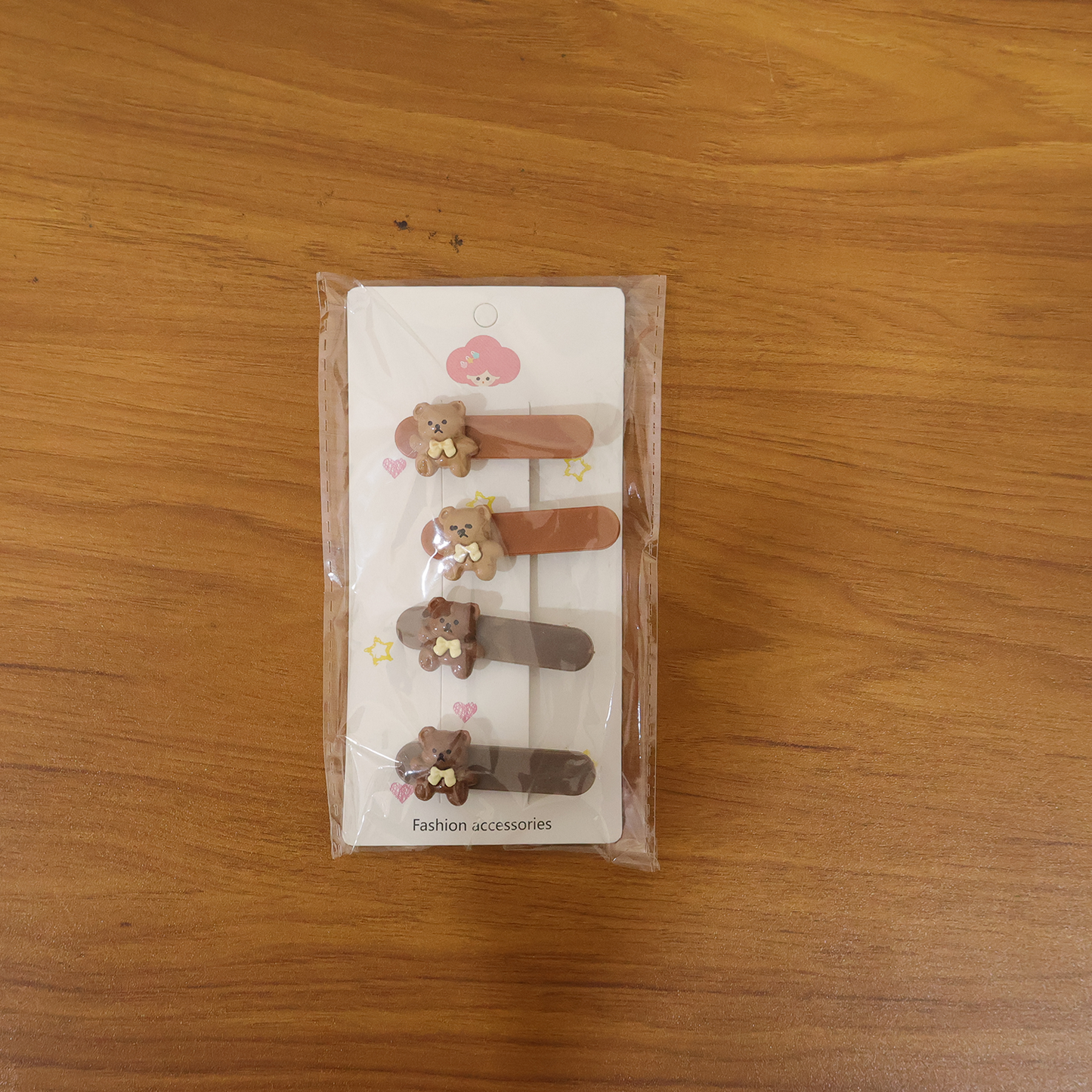 Lifestyle image showing teddy bear hair clips in natural hair styling