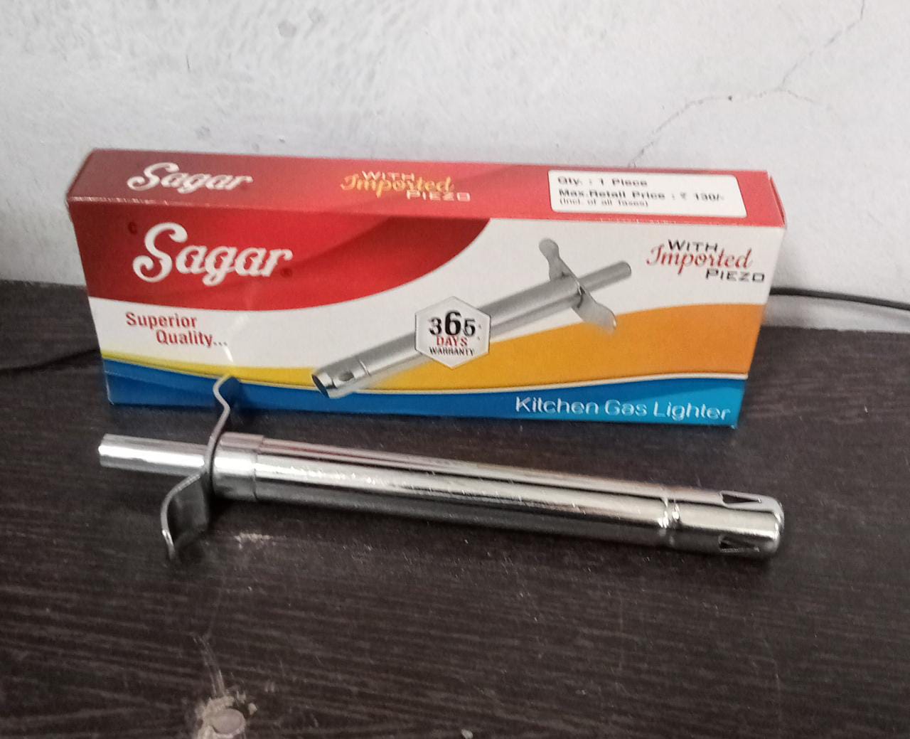 Modern design of the stainless steel electronic gas lighter for gas stoves.
