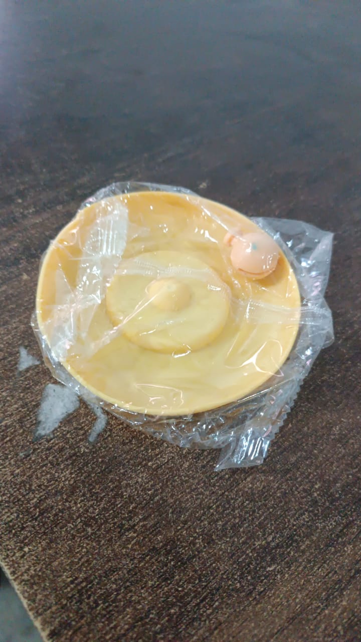 A single grey Silicone Cup Lid displayed on a clean surface, ready for use.