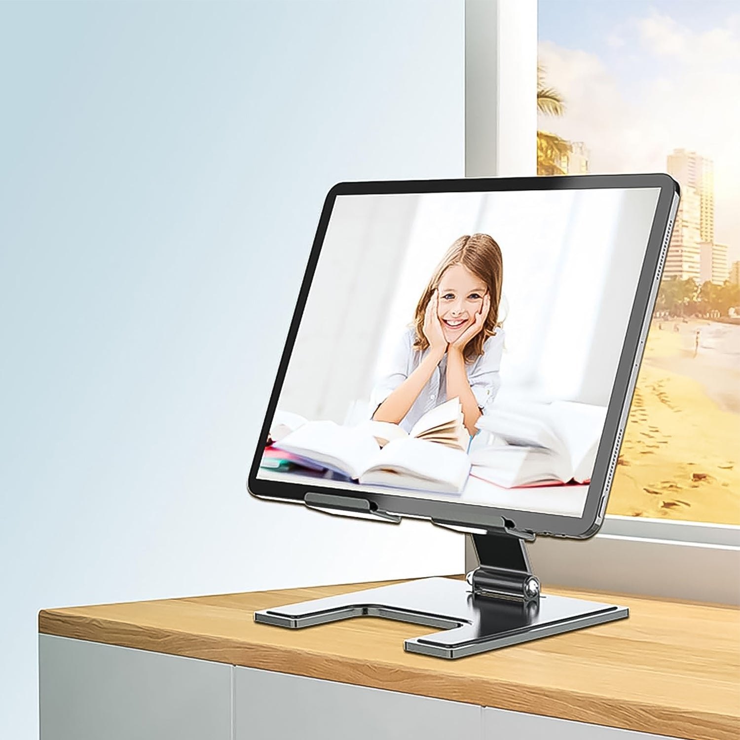 Durable aluminium alloy base of the adjustable stand, showing non-slip pads.
