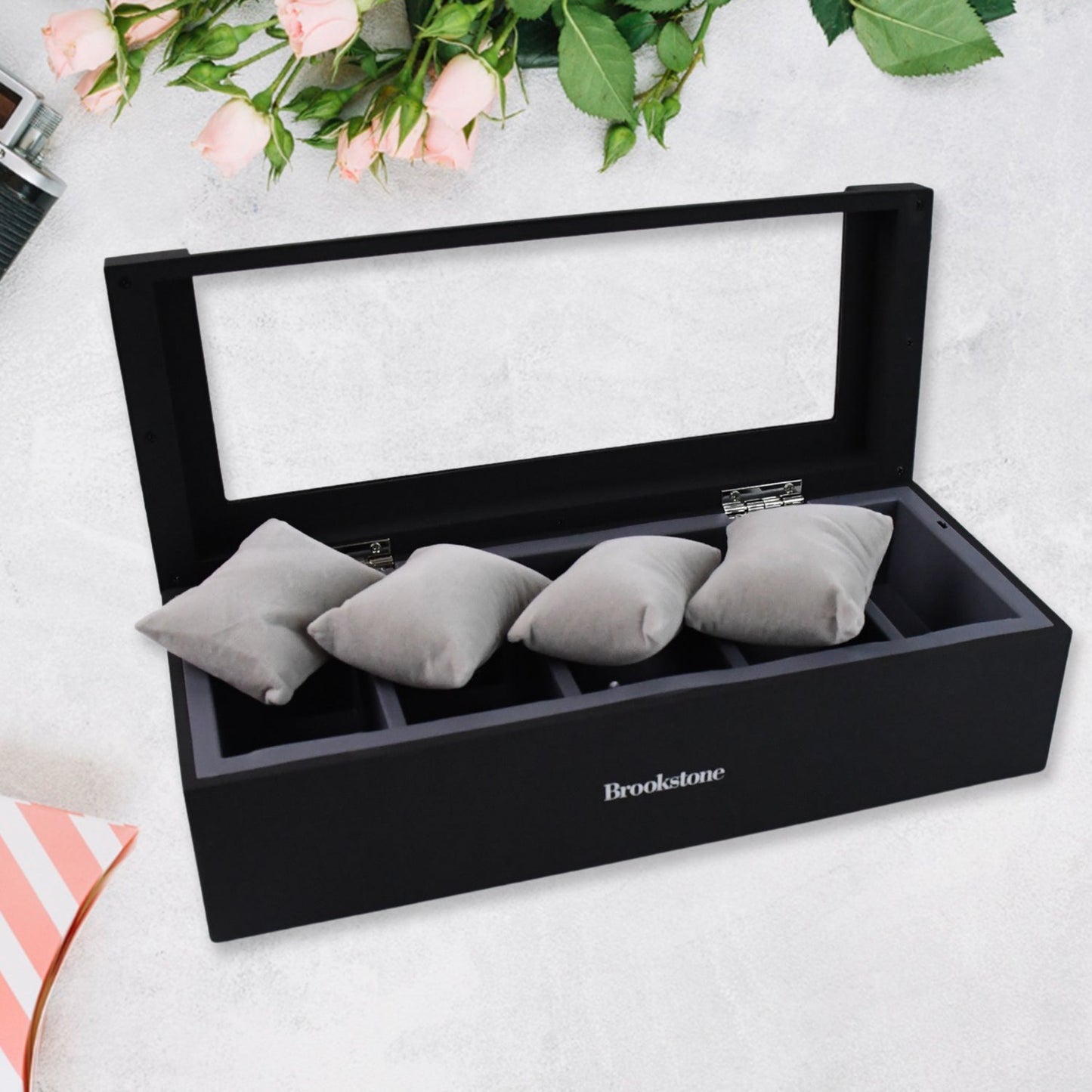 Petite jewellery storage box for earrings and rings with removable soft pillows