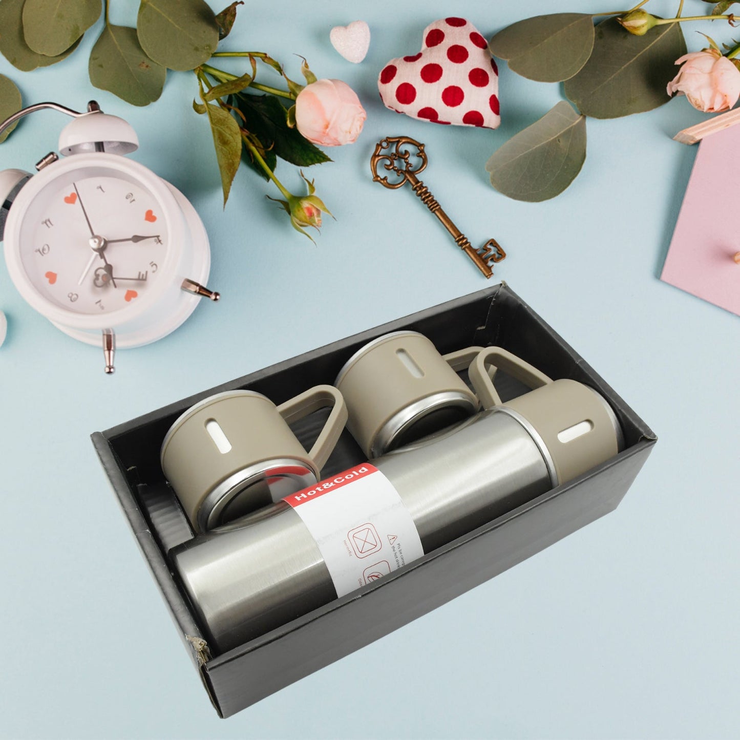 Stainless steel vacuum flask set 500ml with three steel cups included