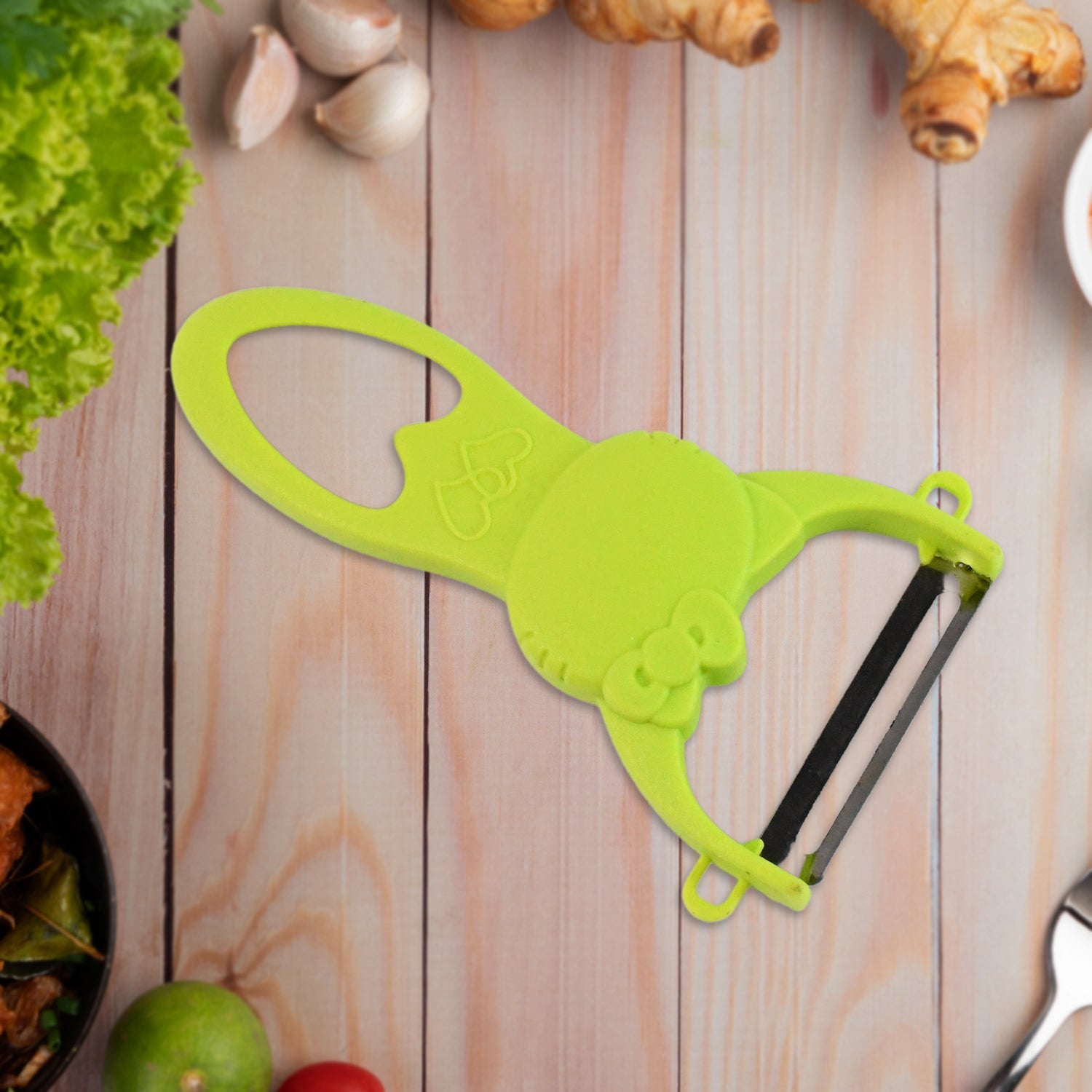 Multi-functional grater and slicer with stable base in kitchen cutting set