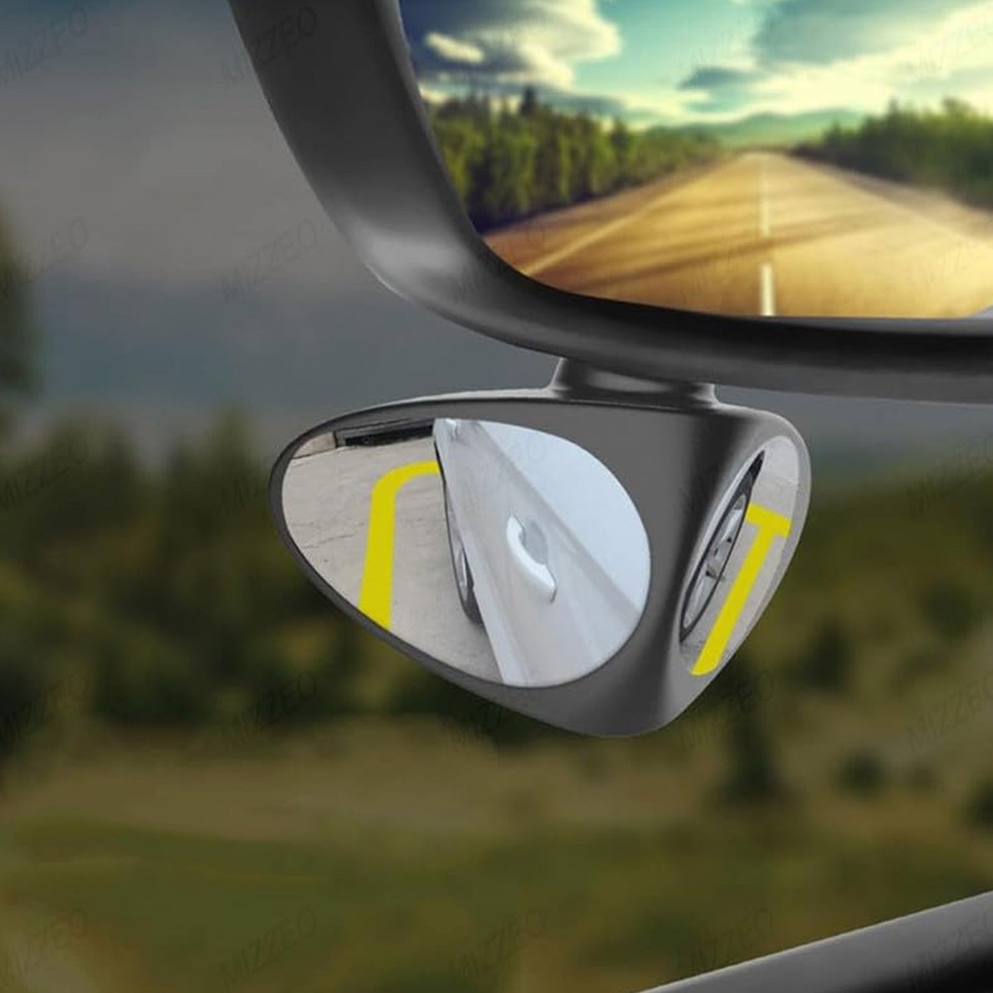 Diagram illustrating 360-degree adjustable rotation of the car blind spot mirror