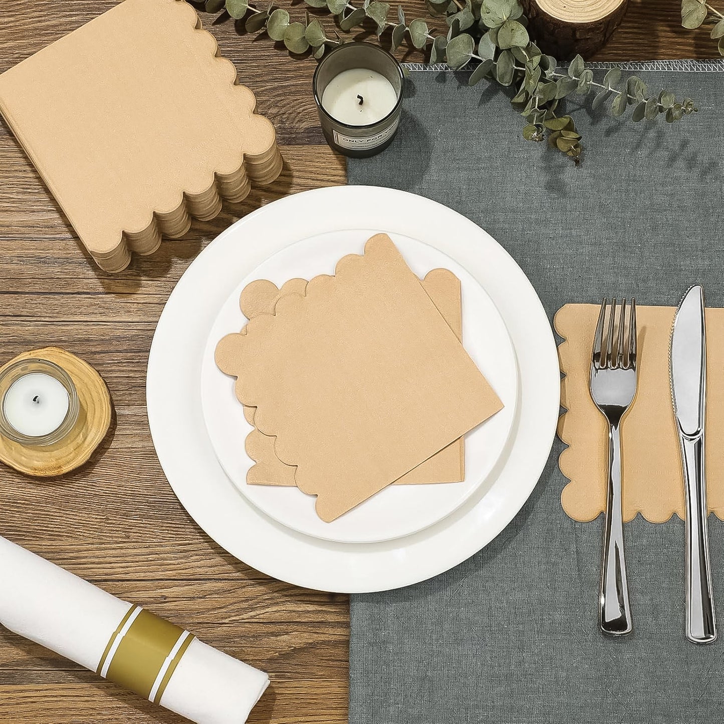 120-piece set of scalloped edge tissue napkins showing brown and white dual color design