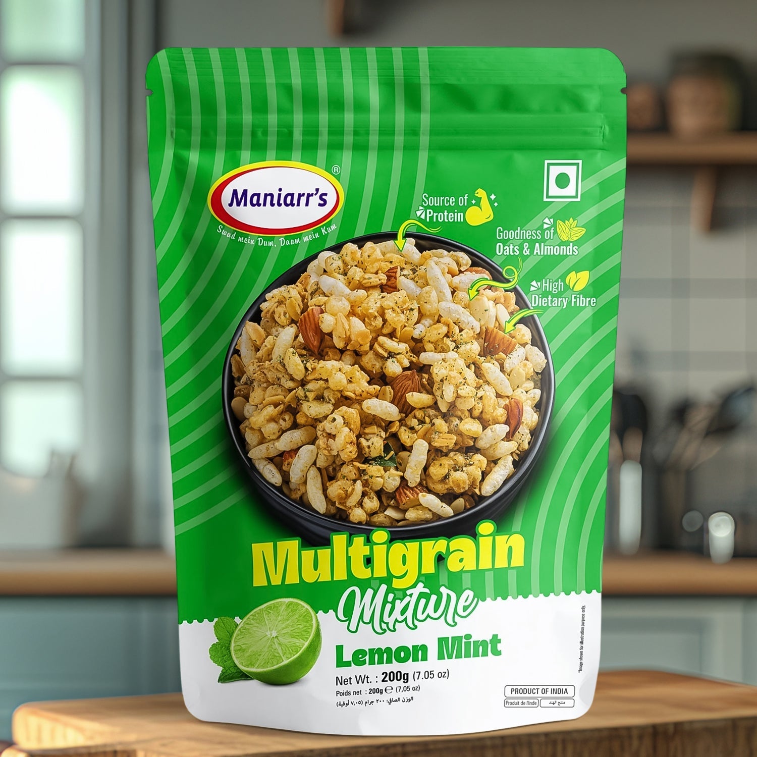 Nutritional information and ingredients list on Maniarr's multigrain snack packaging.