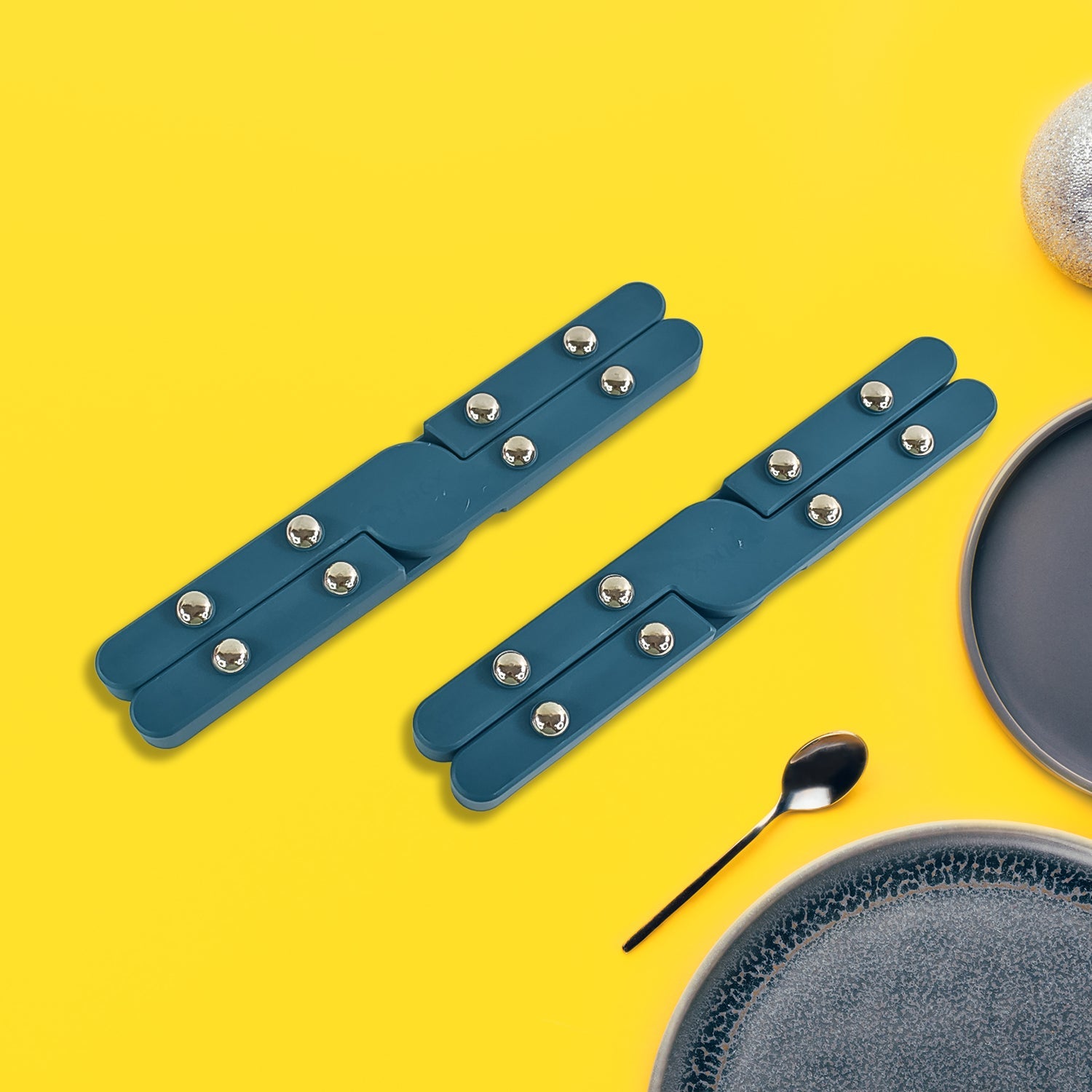 Apex thermo fold foldable pan stand designed for hot pots and dishes