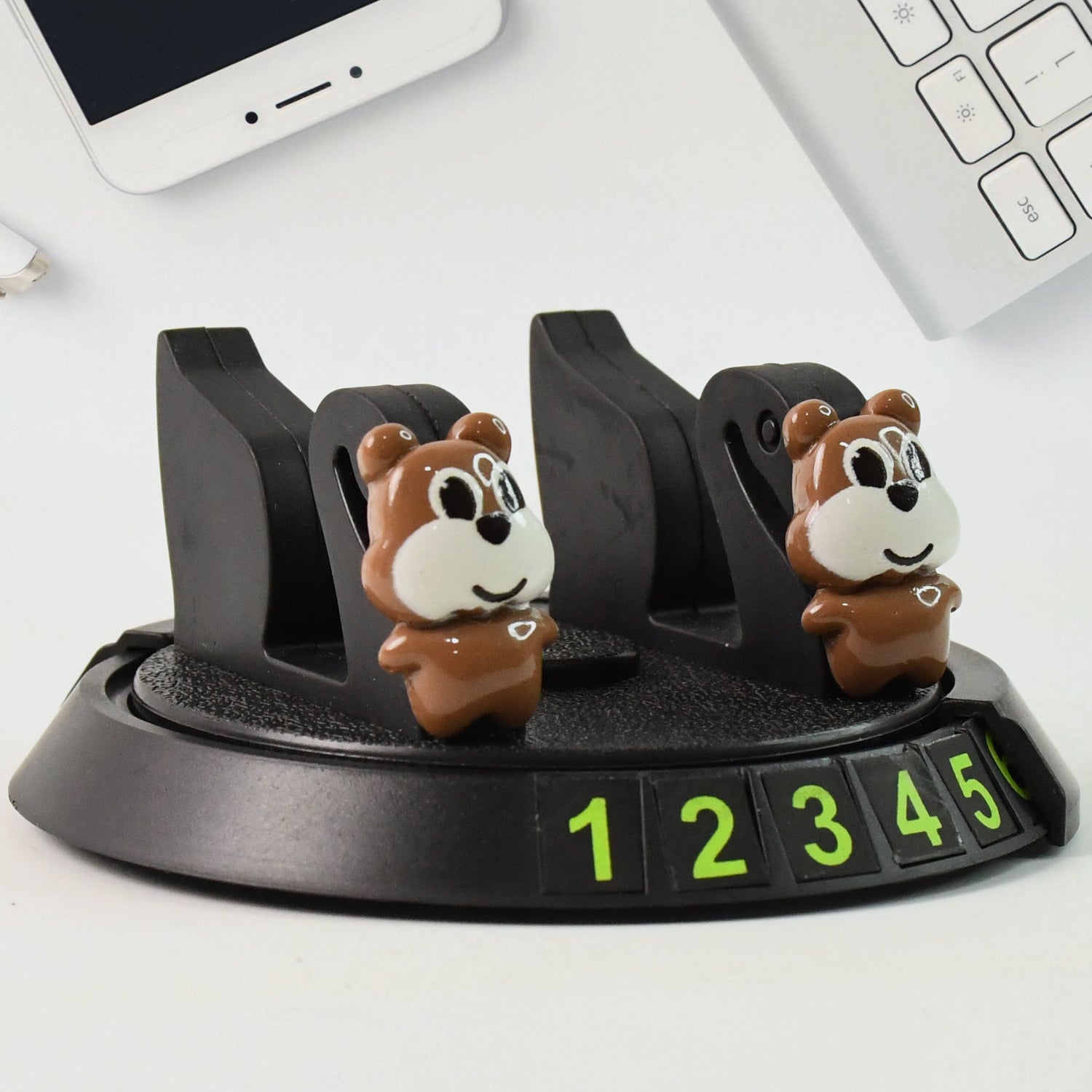Universal mobile phone holder stand fitting all phones on dashboard
