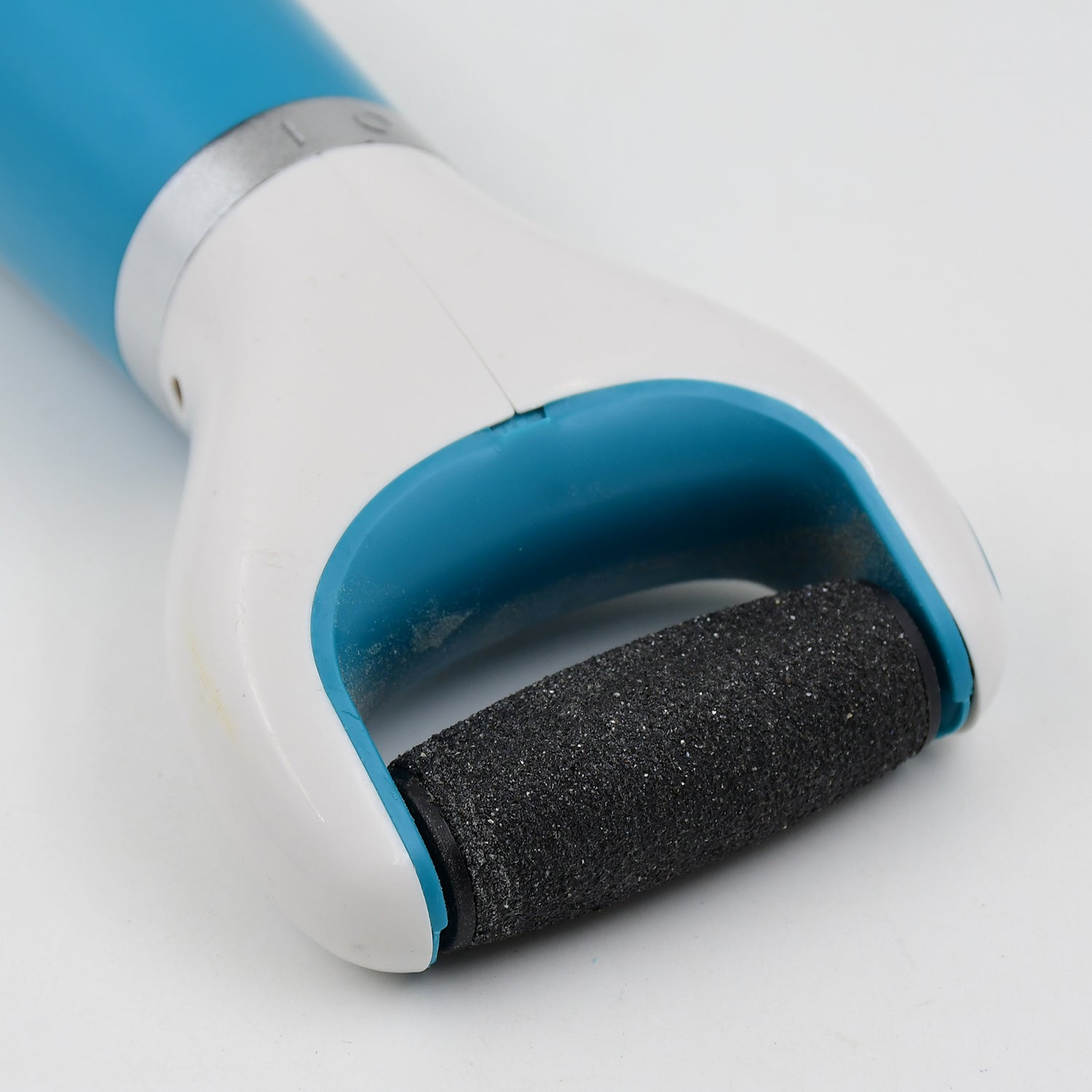 Achieving smooth, soft feet with the electric dry foot file.