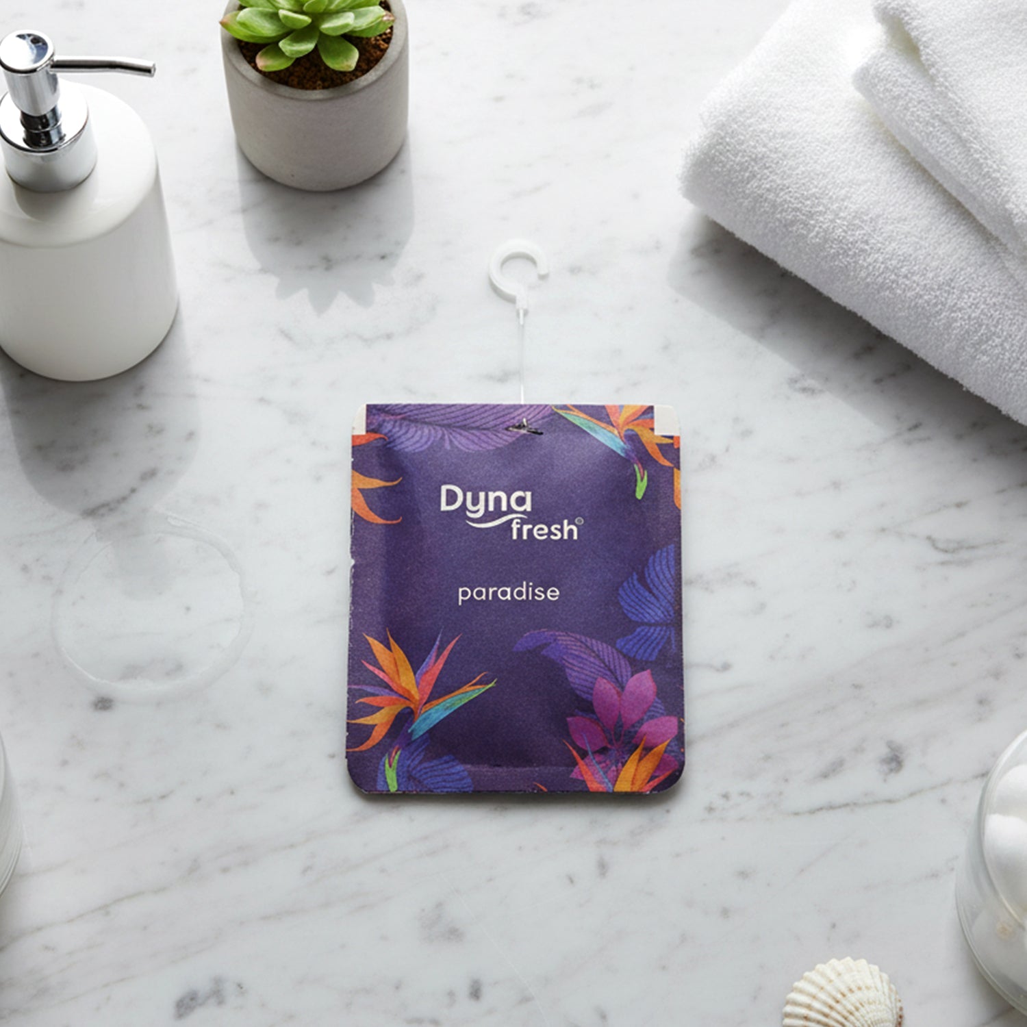 Long lasting paradise fragrance air gel in compact size
