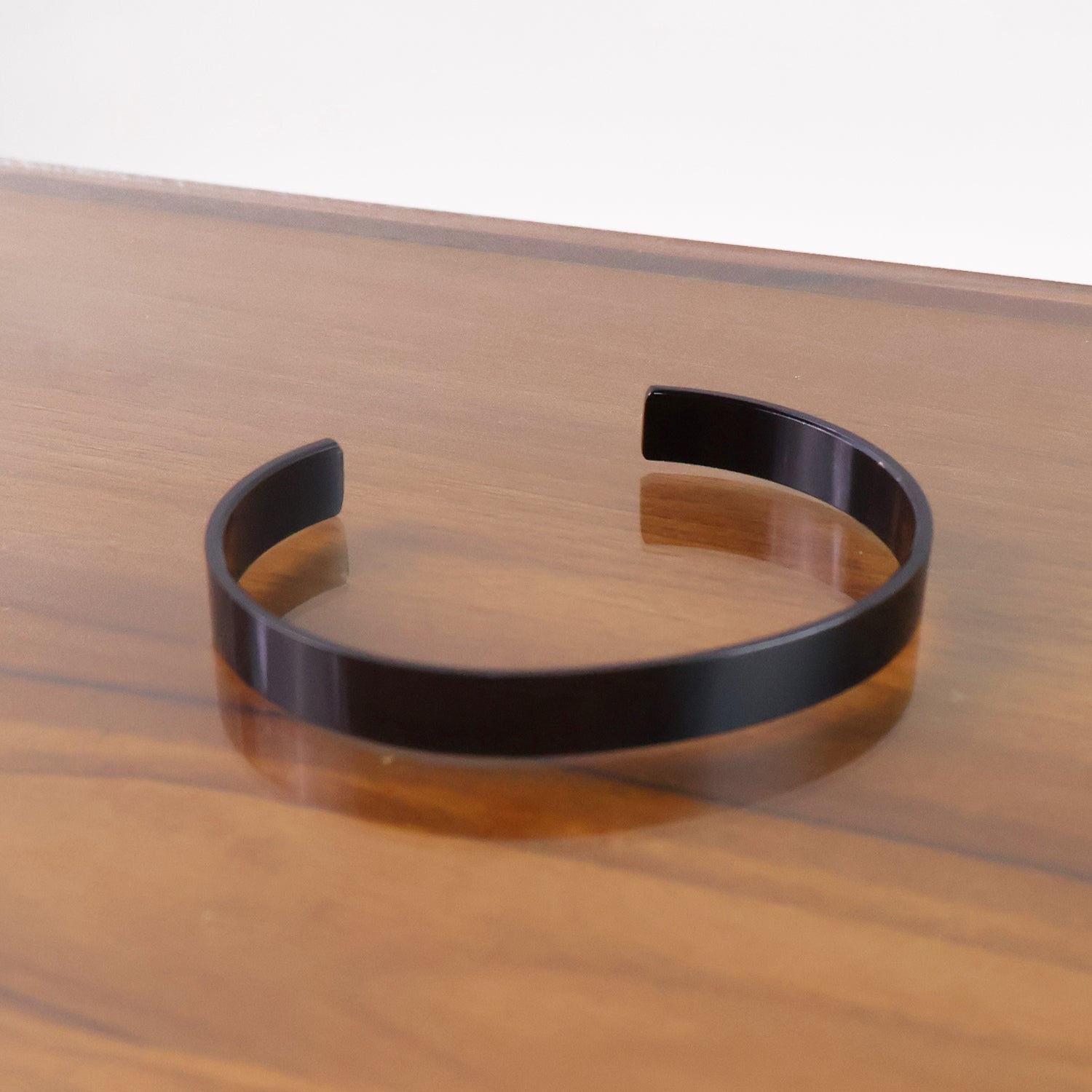 Obsidian Band black-plated stainless steel men's kada bracelet
