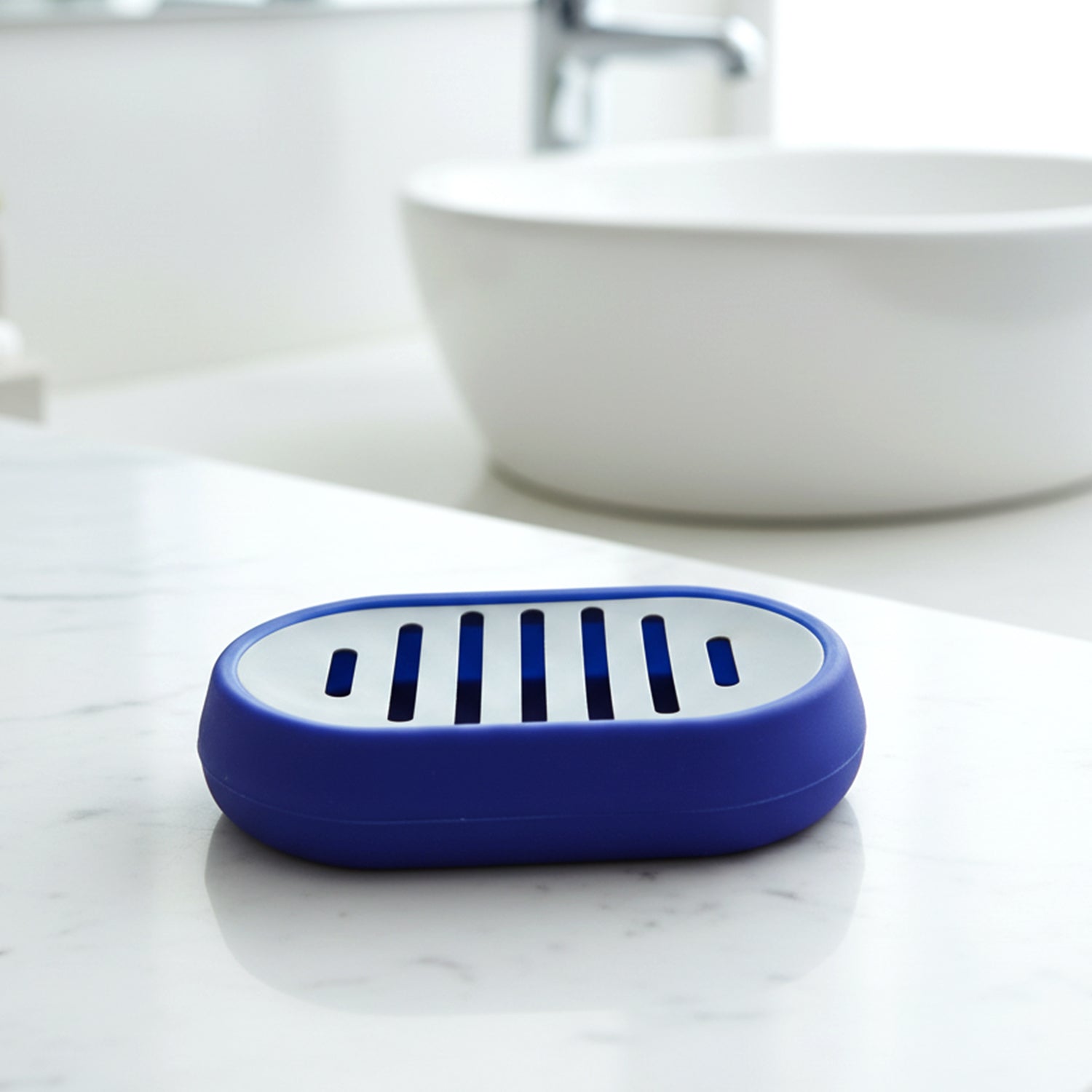 Durable plastic soap dish tray for regular household use