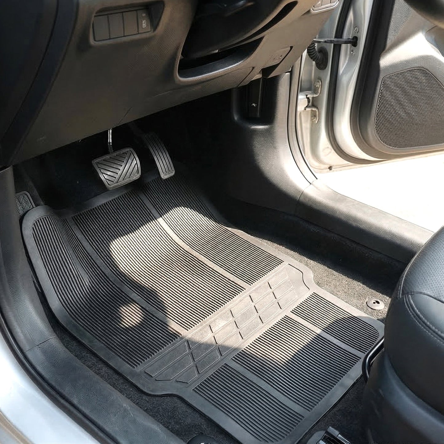 Interior vehicle carpet protector with heavy-duty rubber mats