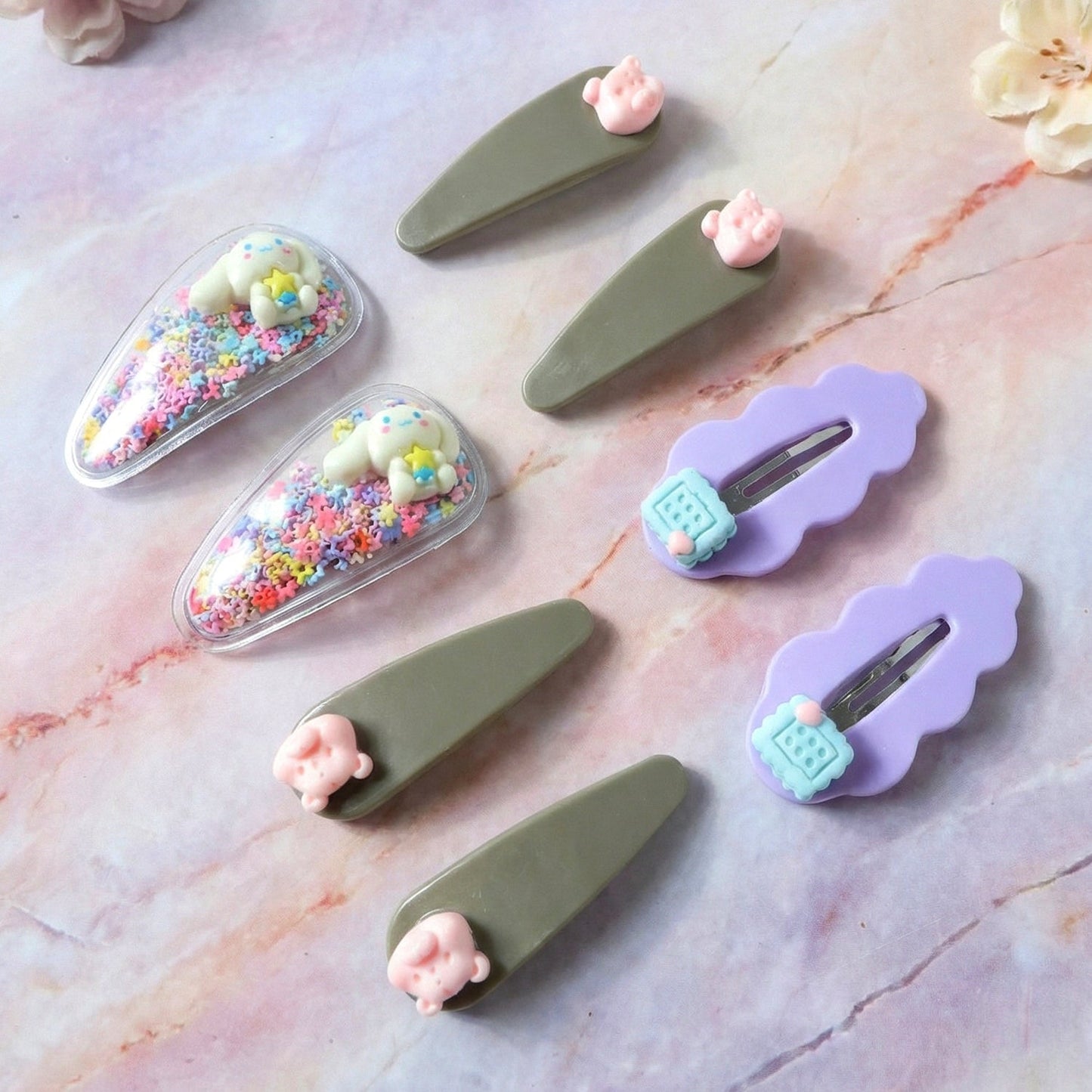 Decorative girls hair clips included in the kids hair styling set