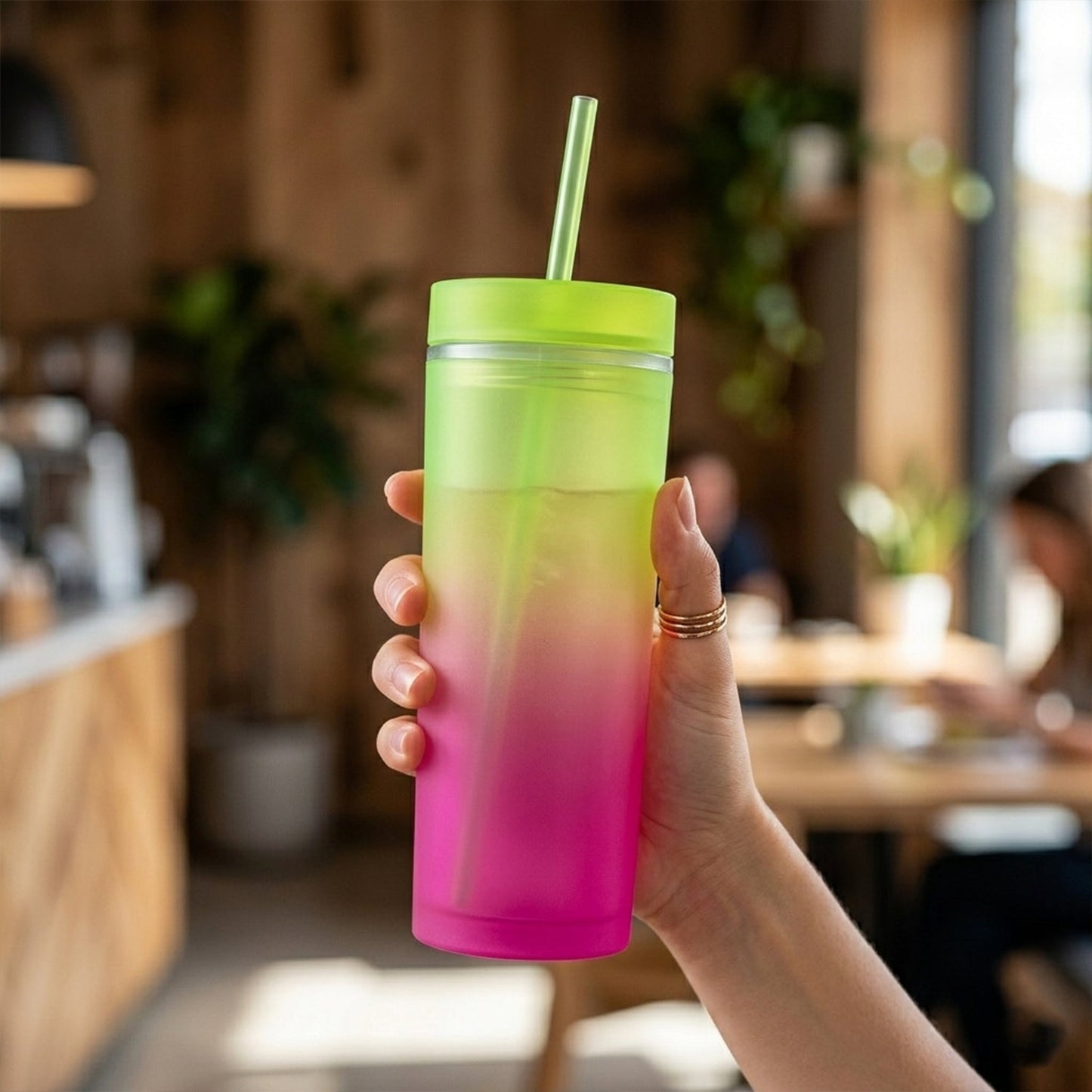 Durable plastic tumbler for water and juice with lid
