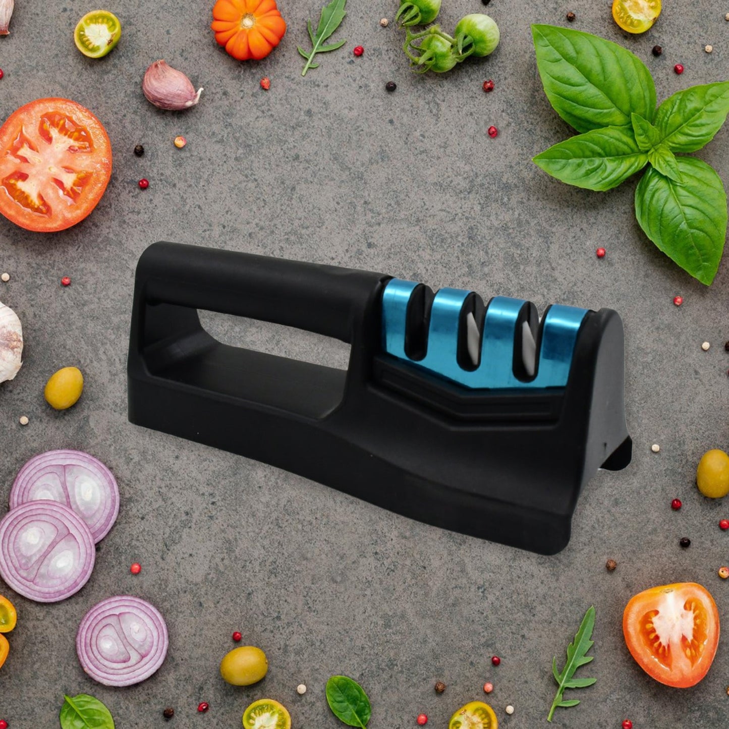 Knife sharpener sharpening use