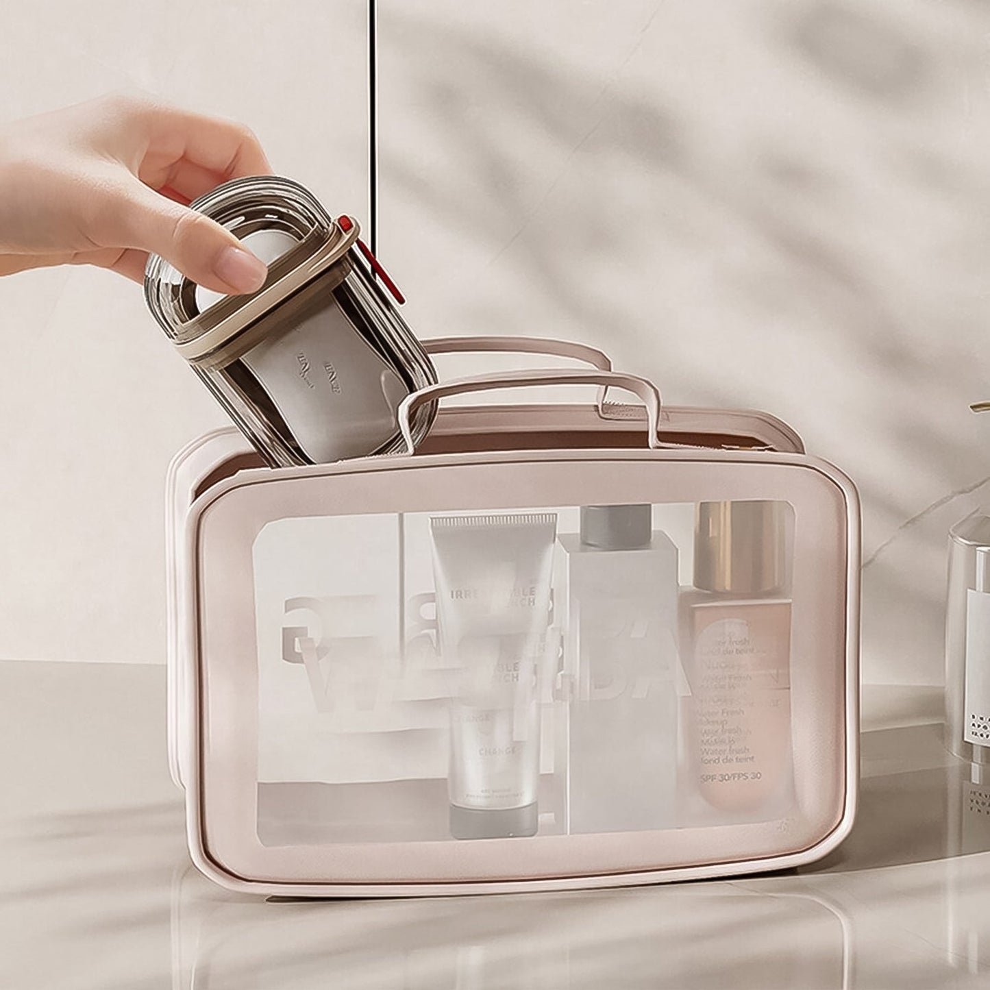 Lightweight portable soap holder in white, ideal for gym bags and travel.