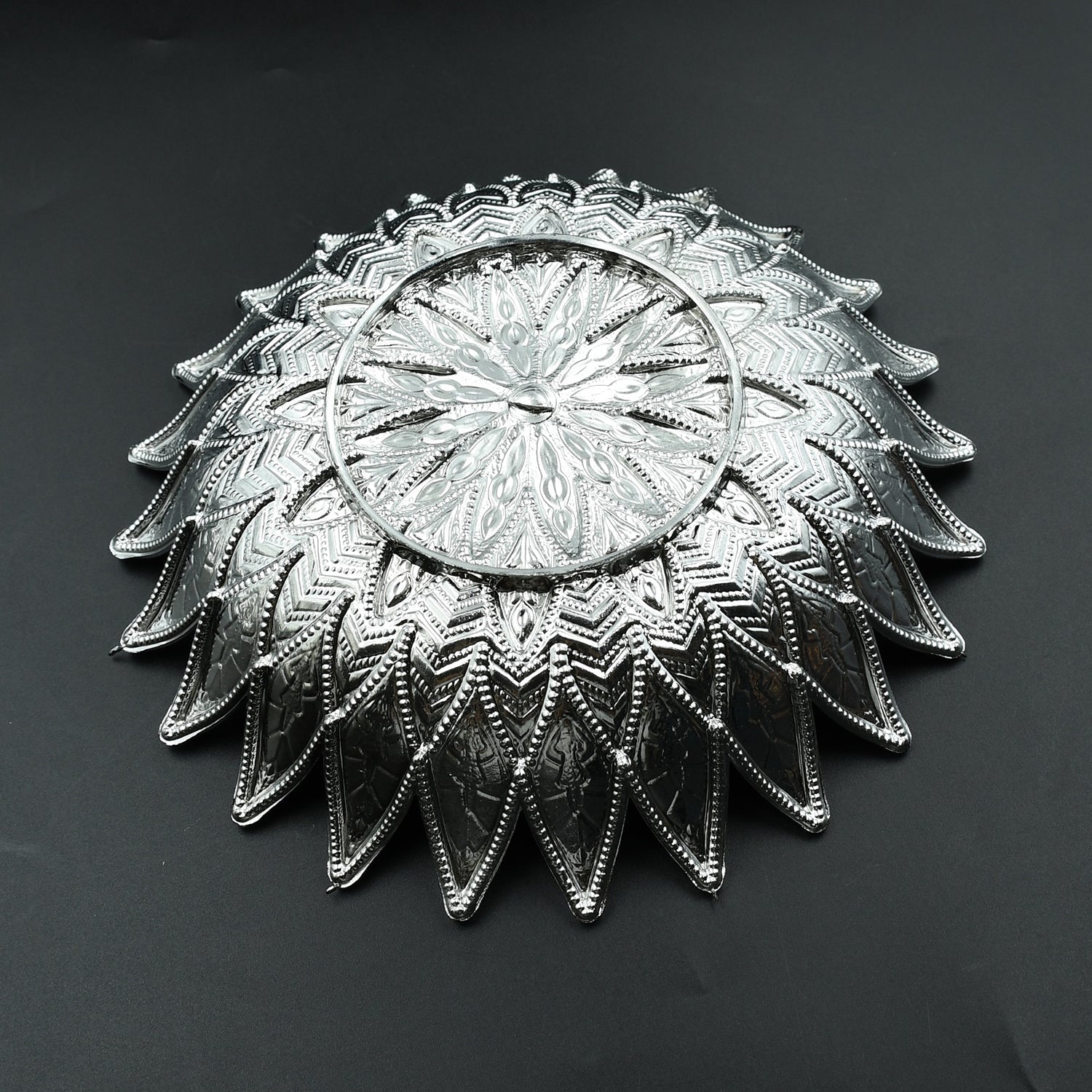 Side view of the lightweight silver finish serving tray, emphasizing its compact design.
