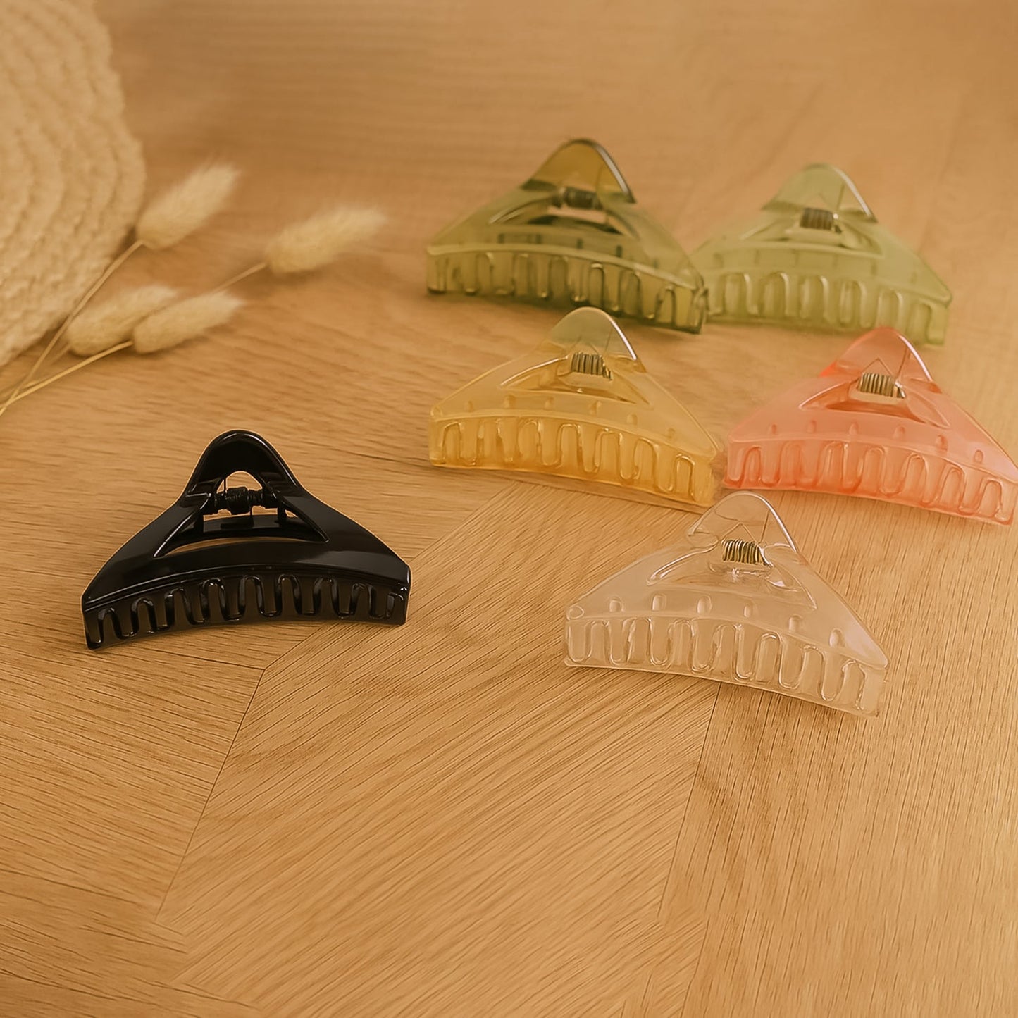 Mix color durable triangle plastic hair claw clip for women and girls