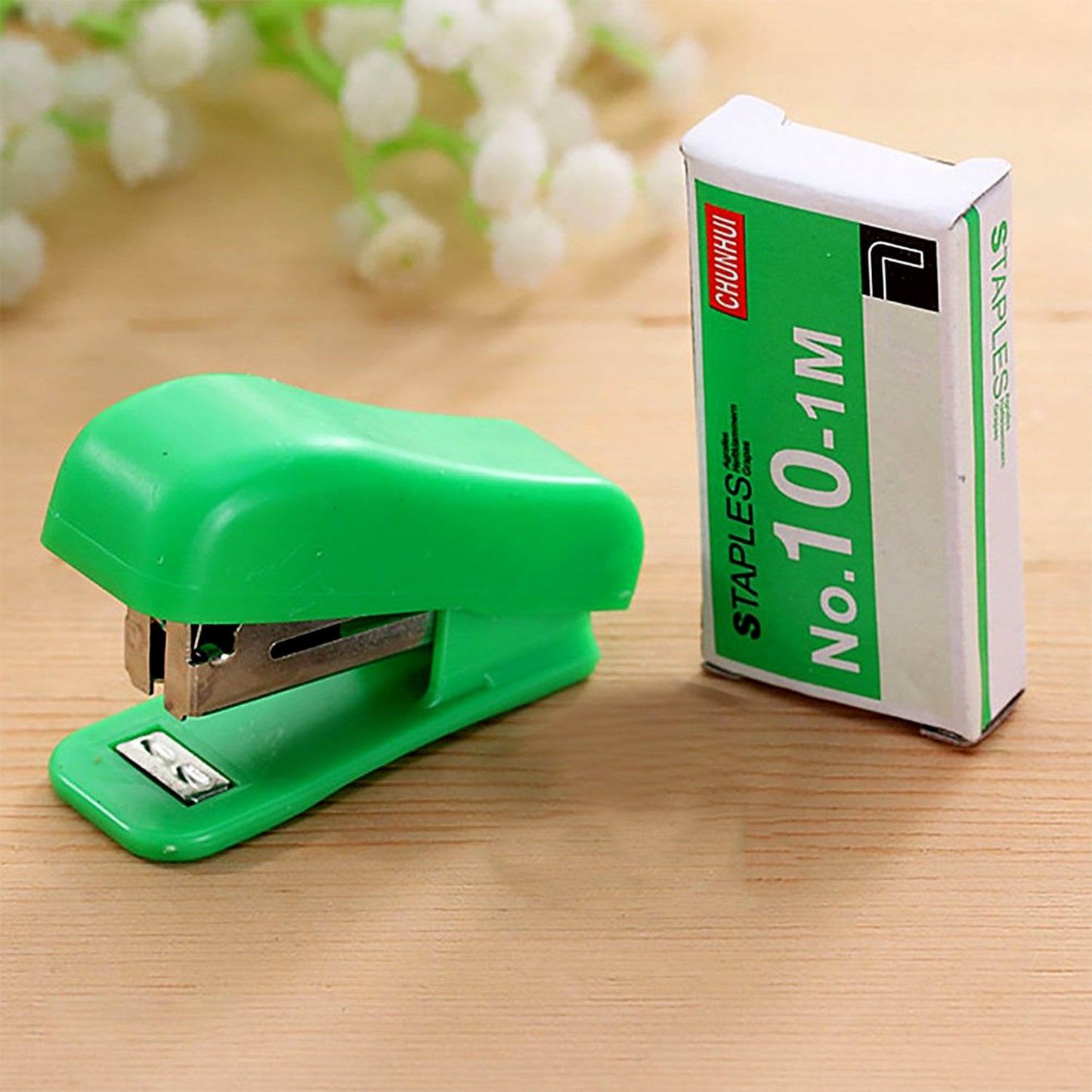 Colorful mini staplers with matching staples in 20 pcs set