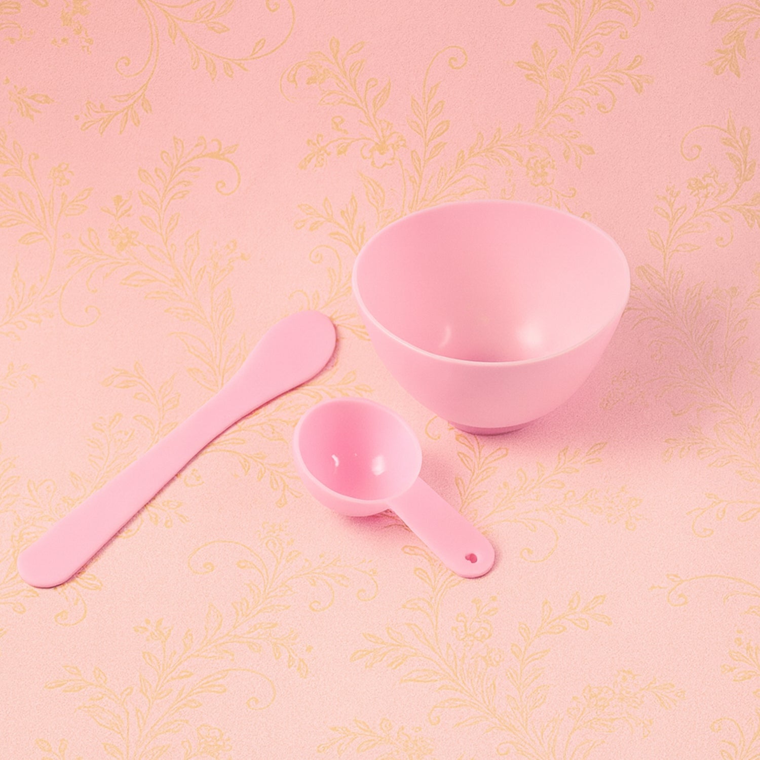 Complete three-piece facial mask mixing set for DIY skincare