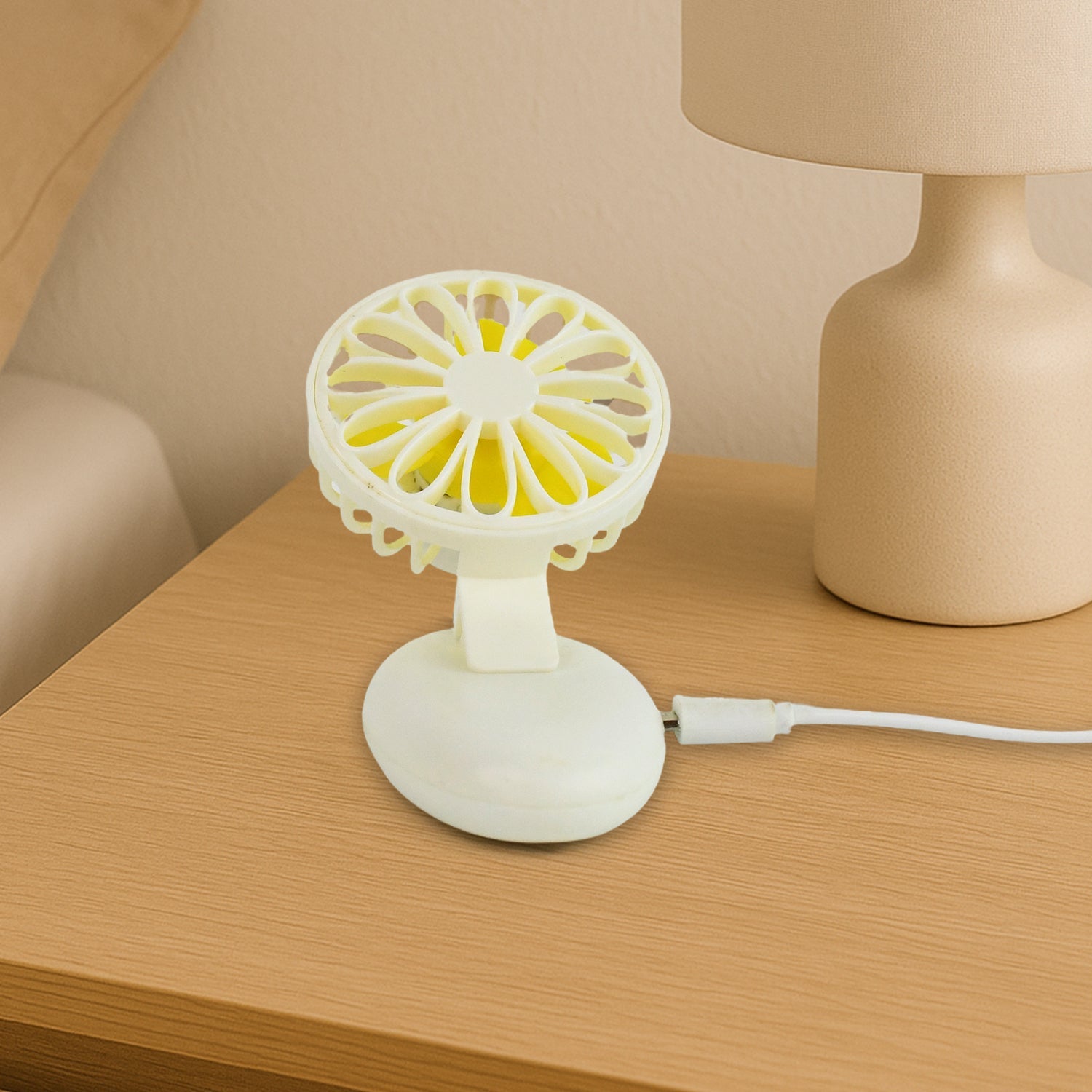 Close-up shot of the quiet blades on the portable USB mini fan.