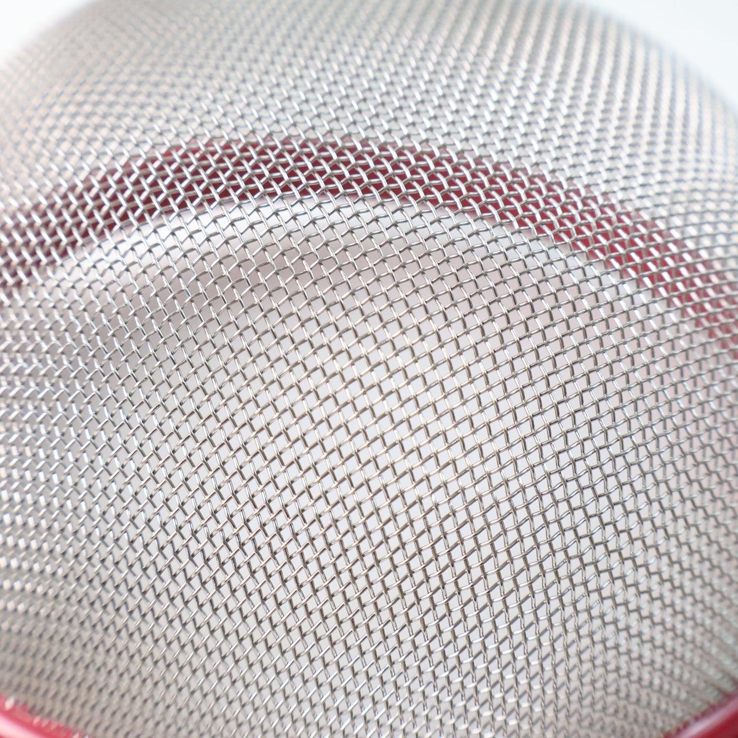 Multi-purpose medium pulpy juice strainer for kitchen use