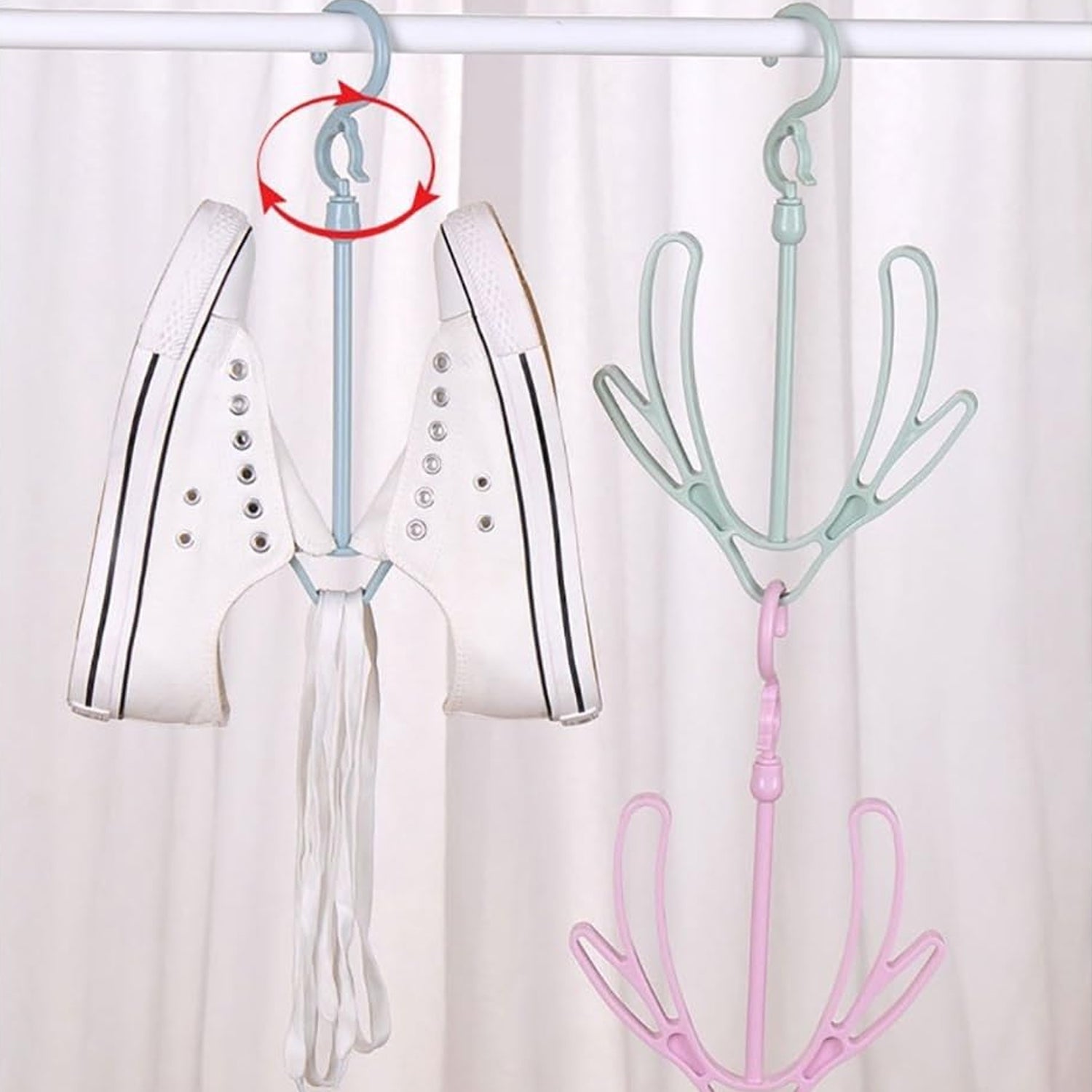 Organivo shoe drying hanger demonstrating its capacity for various shoe types.