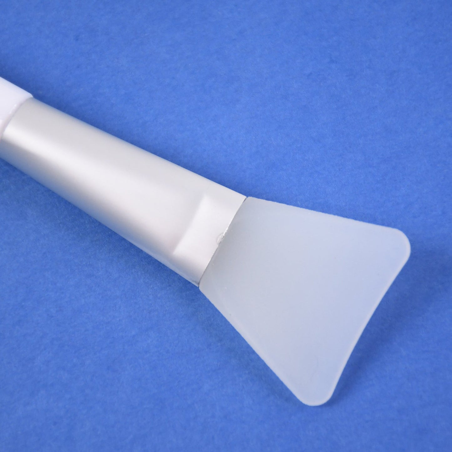 Zen Glow silicone face mask applicator brush for even mask application