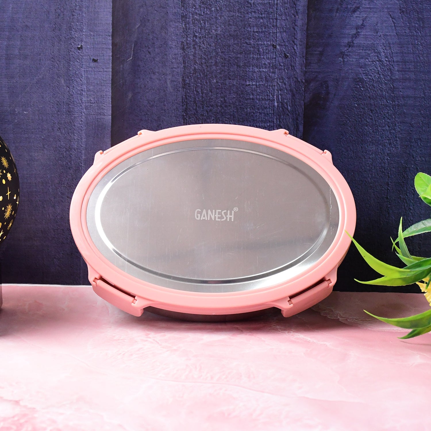 Compact Pink Stainless Steel Lunch Containers Perfect for Travel