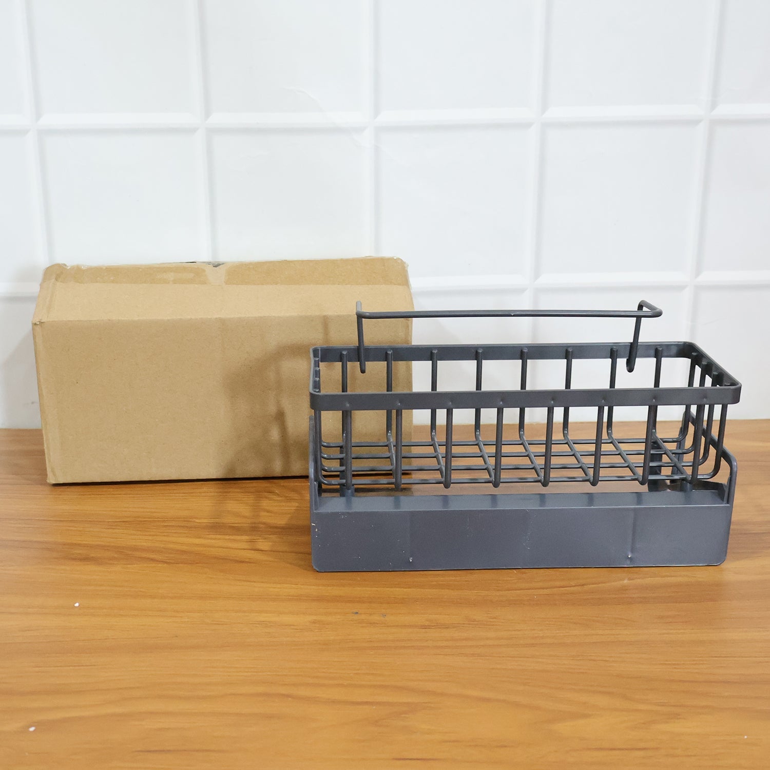 Lightweight durable plastic bathroom rack for organizing shampoo and soap bottles
