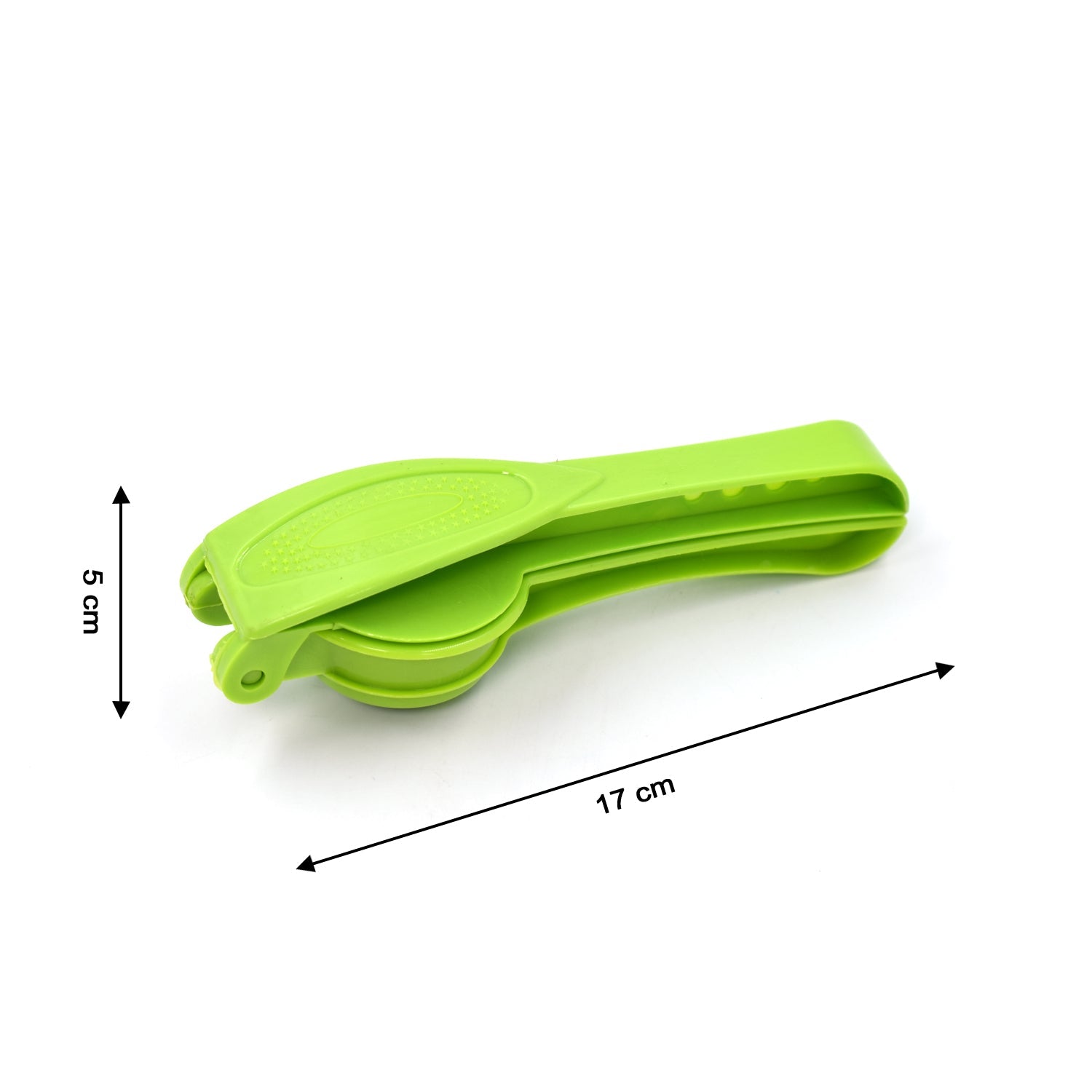 Overview of the robust plastic lemon squeezer, emphasizing its durability.
