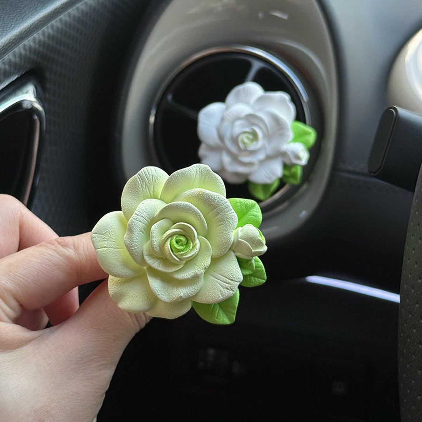 10ML perfume bottle included with rose flower car air freshener clip