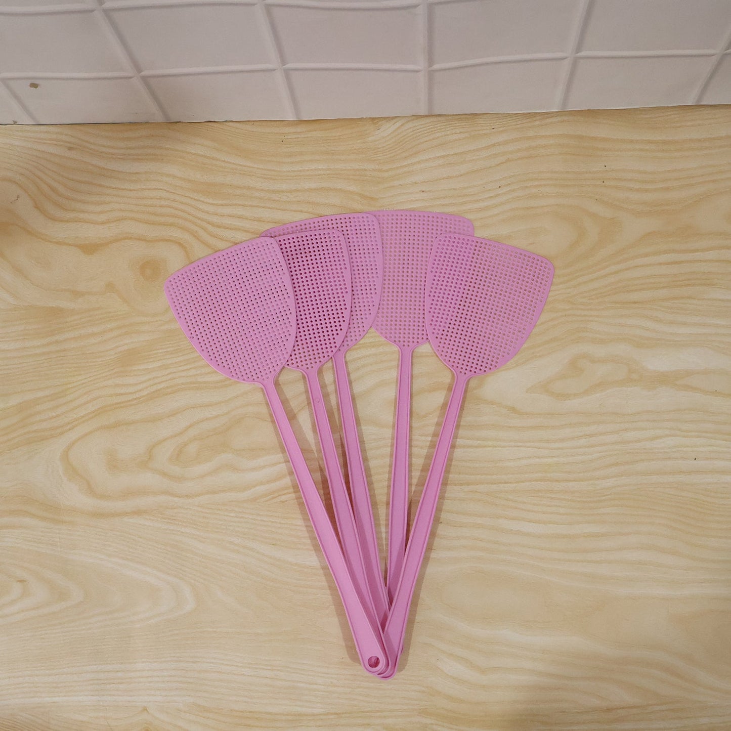 Pack of 5 lightweight plastic fly swatters for household pest control